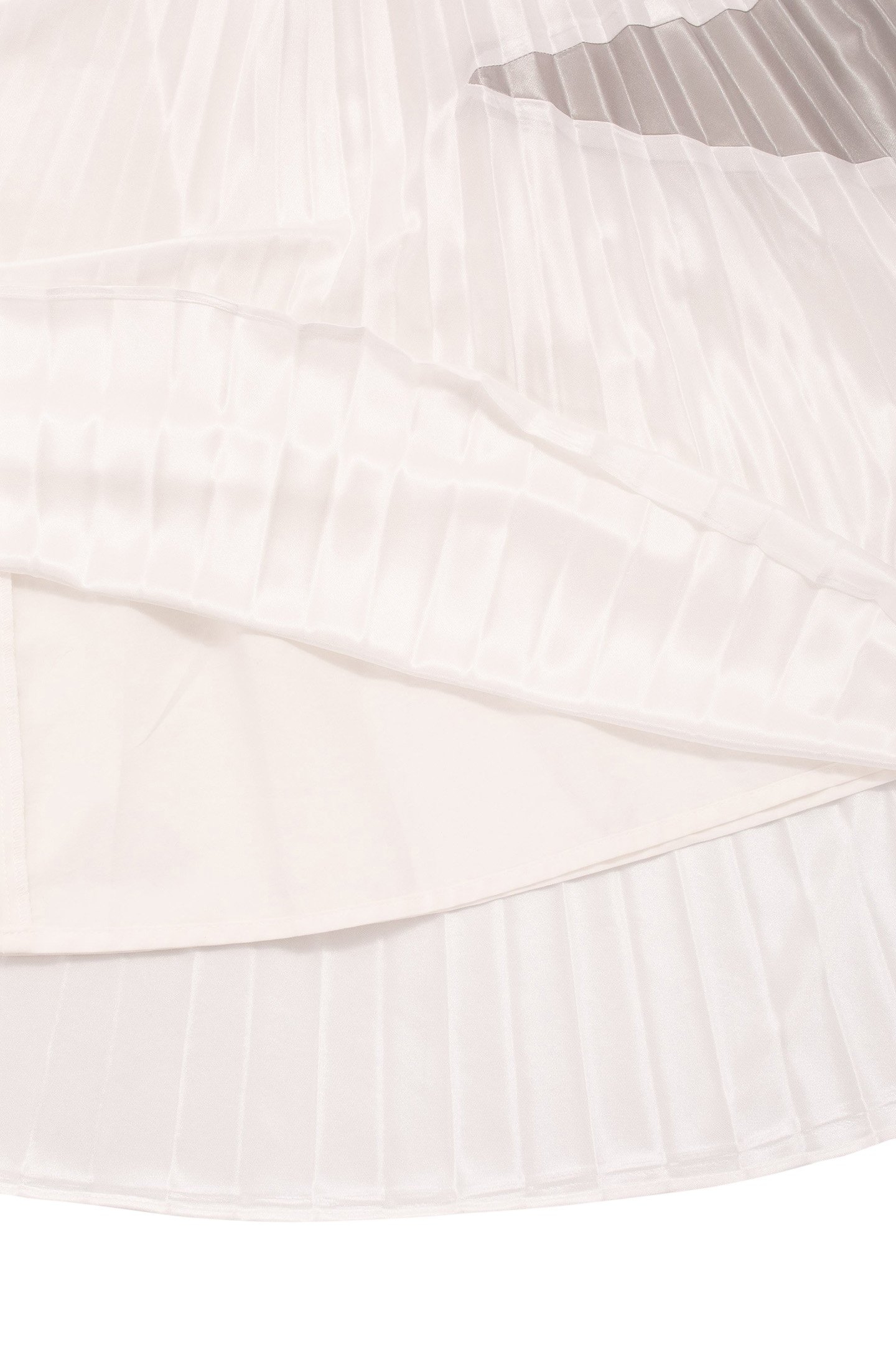 GIRLS’ WHITE PLEATED LONG SKIRT 6