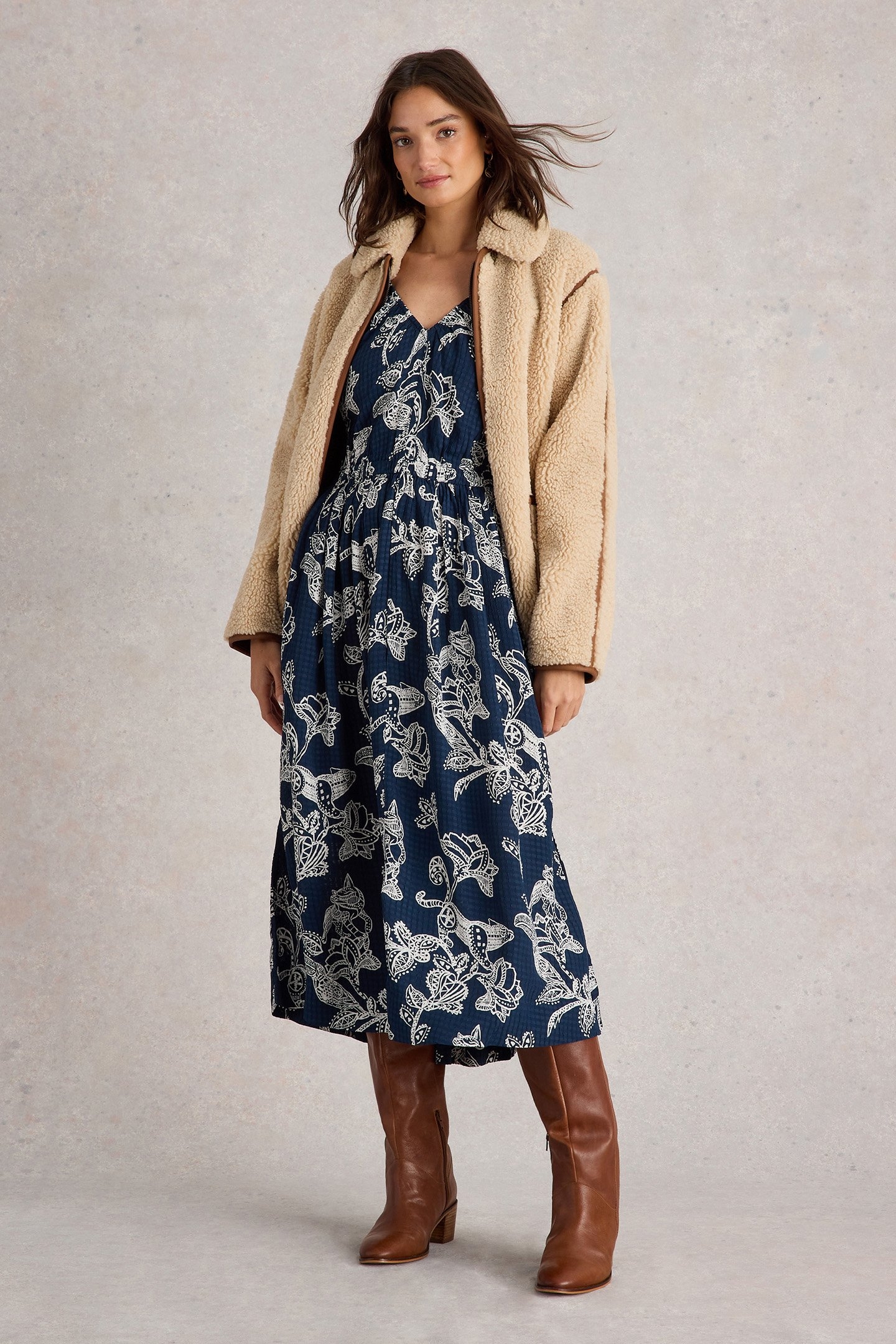 SKYLAR MIDI DRESS NAVY PRINT 4