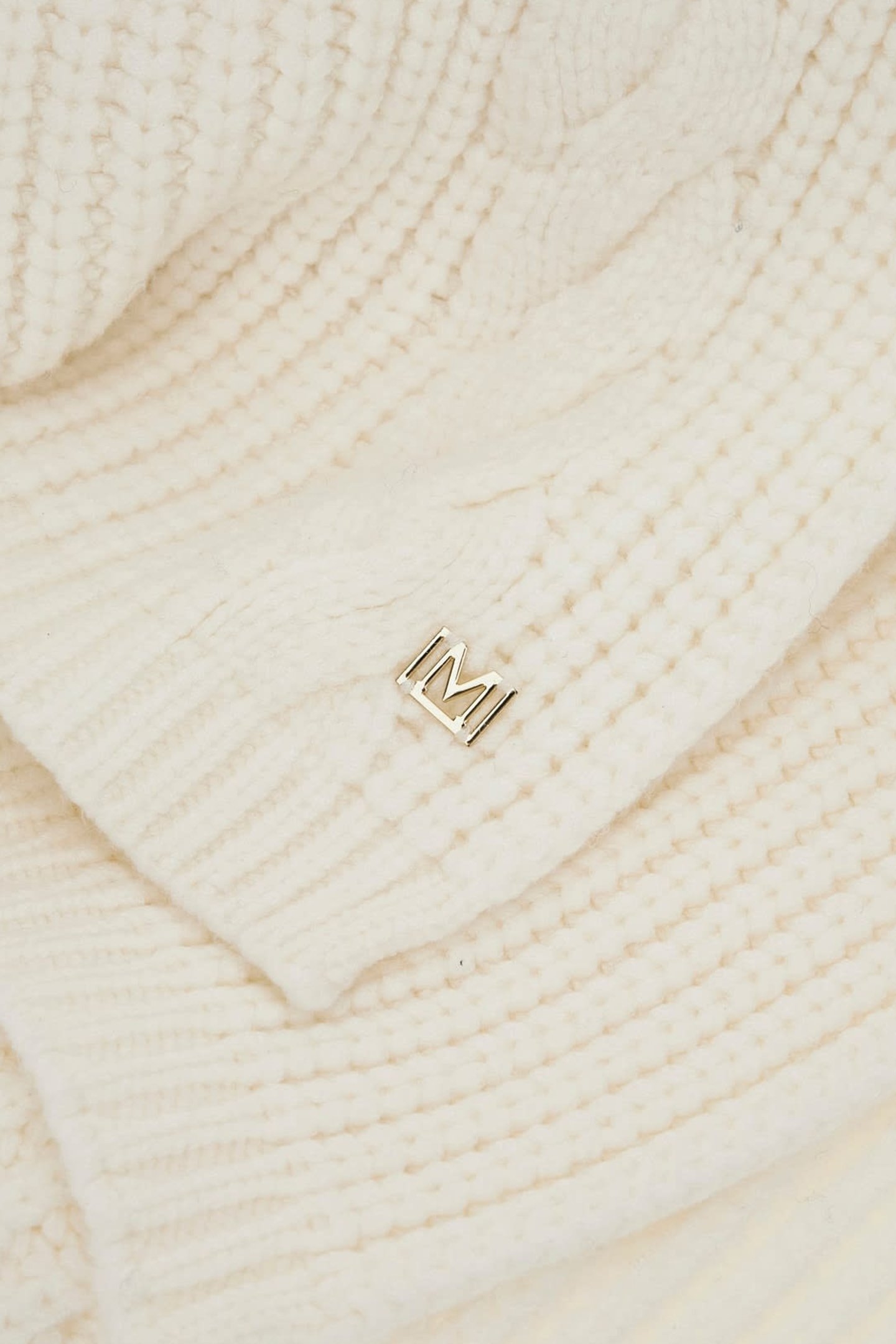 CHO SCARF SWTR PALE PEARL 4