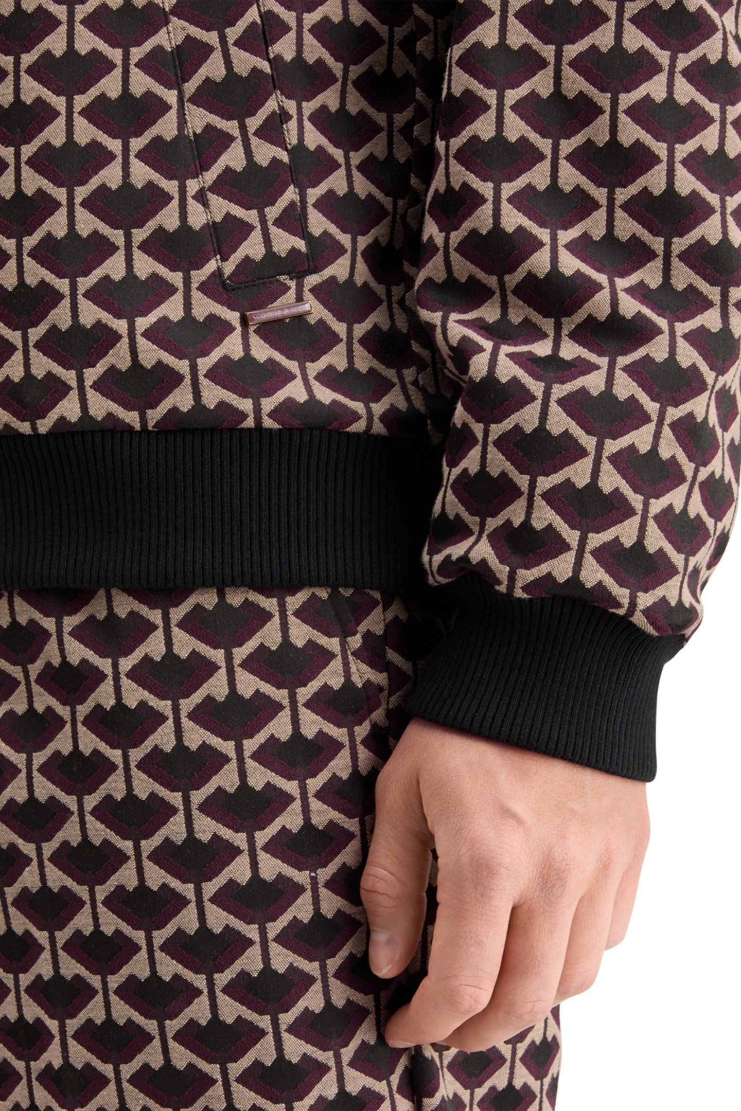 REVERSIBLE JACQUARD BOMBER JACKET GEO TULIP 7