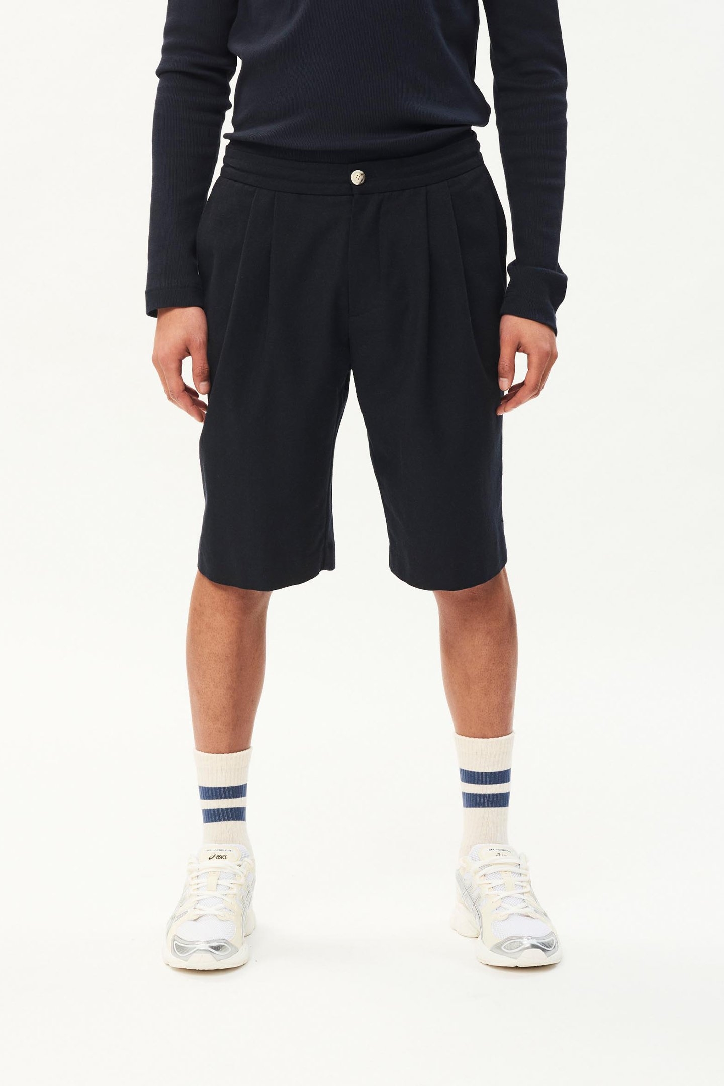 REESE WOOL WOVEN SHORTS DARK BLUE 1
