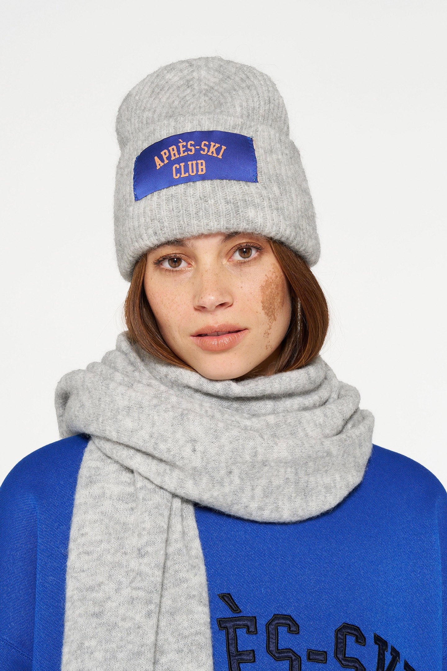 SOFT KNIT SCARF LIGHT GREY MELEE 2