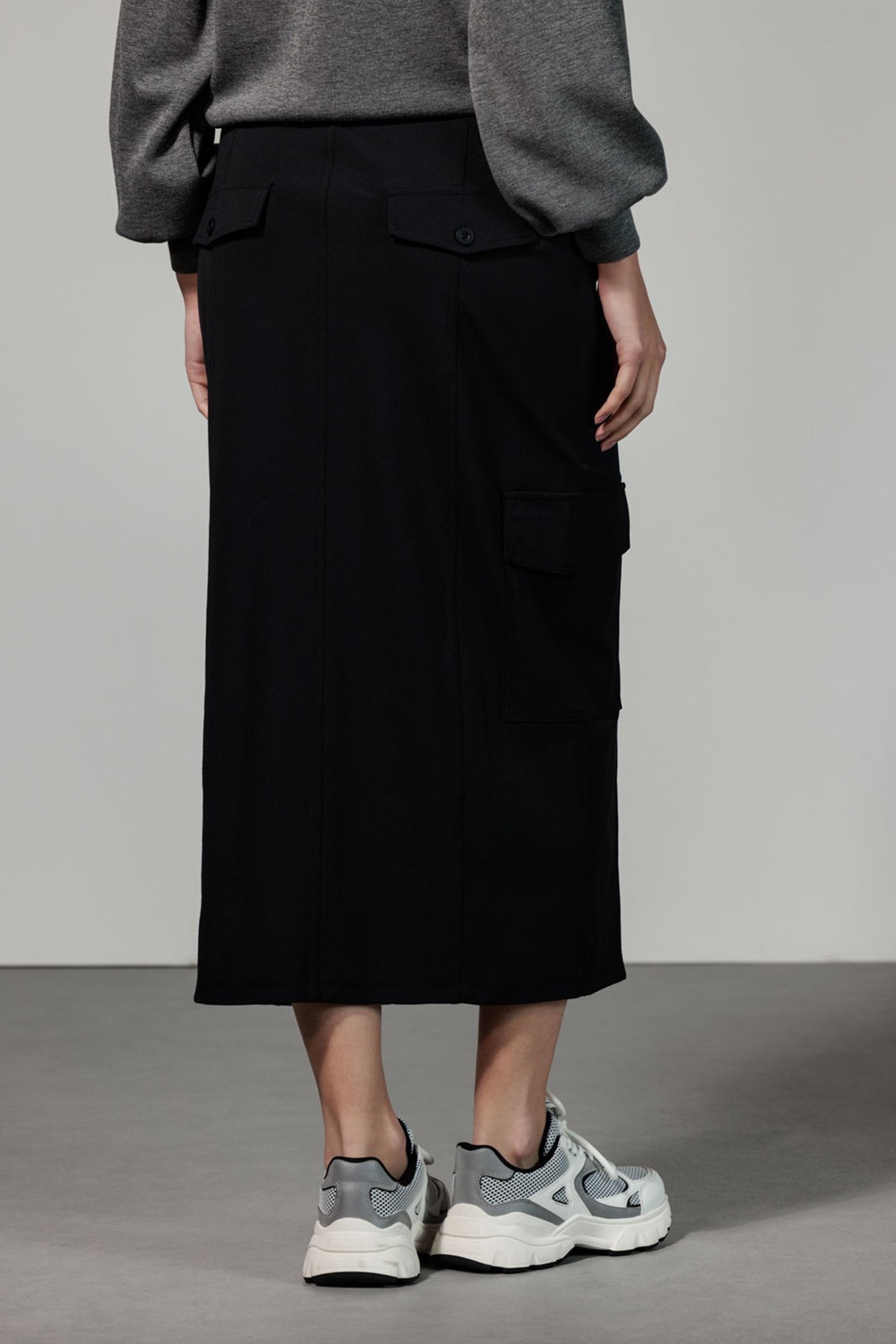 SKIRT CARGO TRAVEL BLACK 2