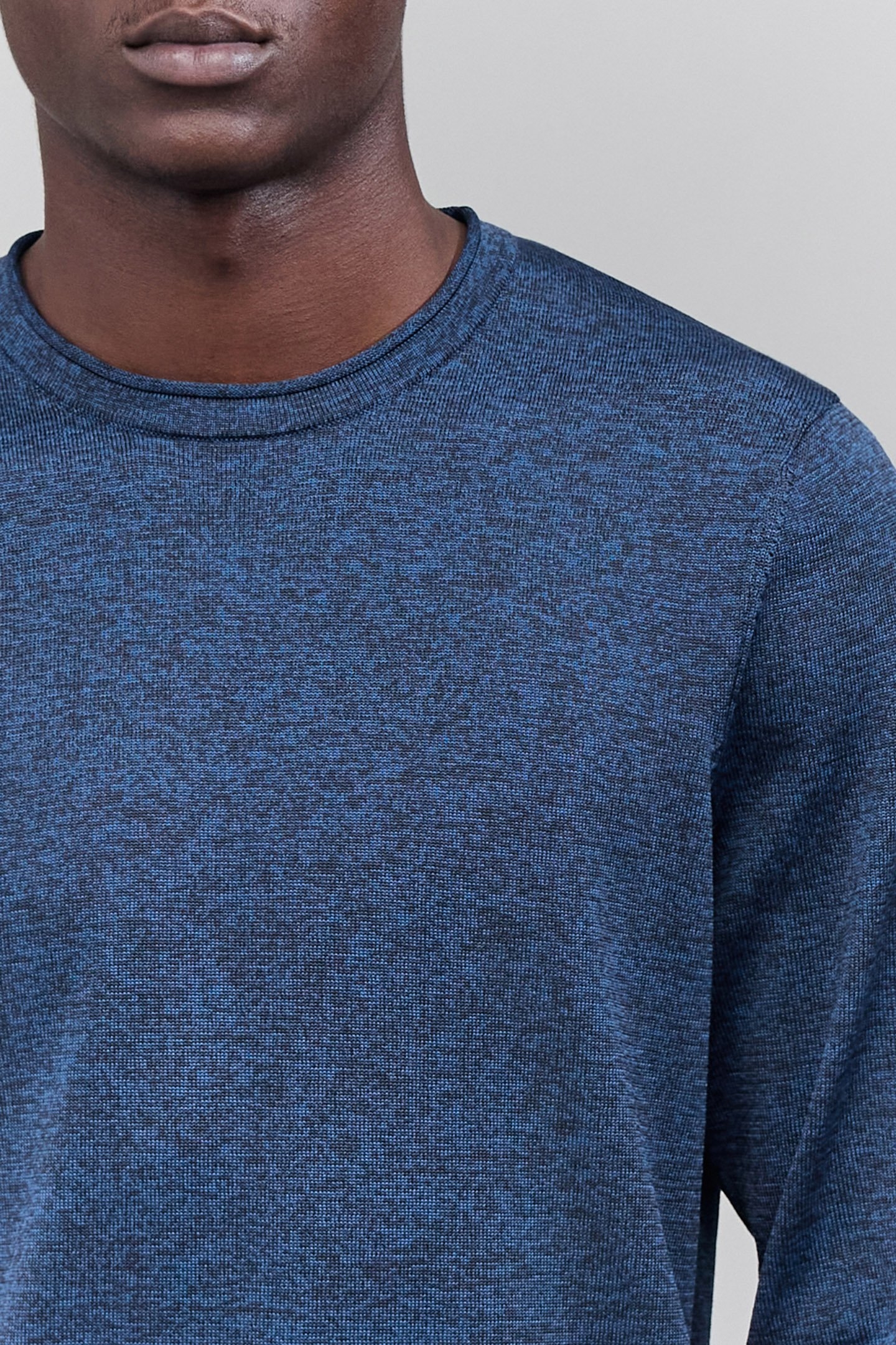 COBALT FINE KNIT SWEATER 4