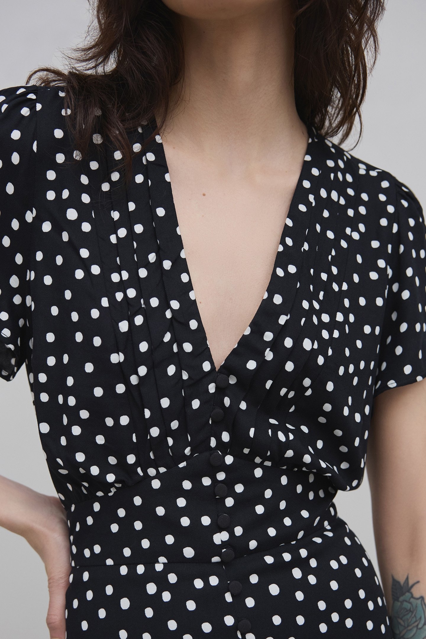 BLACK LENZING™ ECOVERO™ POLKA DOT PRINT DRESS 5