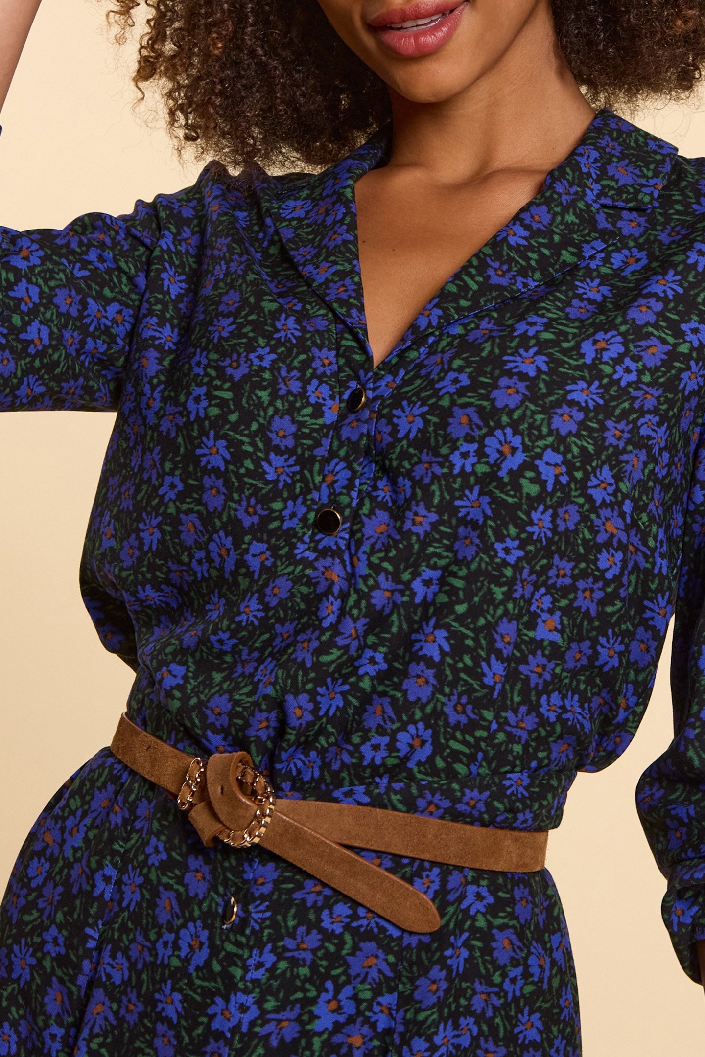 BLACK TOP WITH WINTER FLOWERS PRINT 4