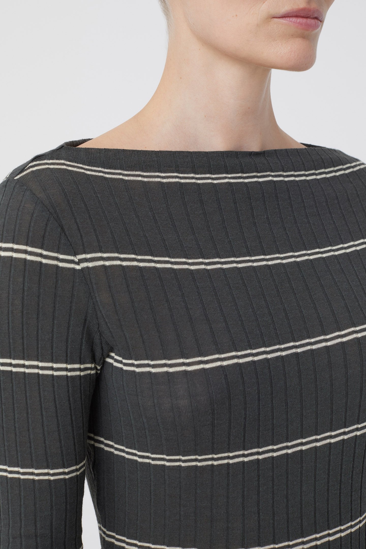 LONGSLEEVE T-SHIRTS WASHED BLACK 5