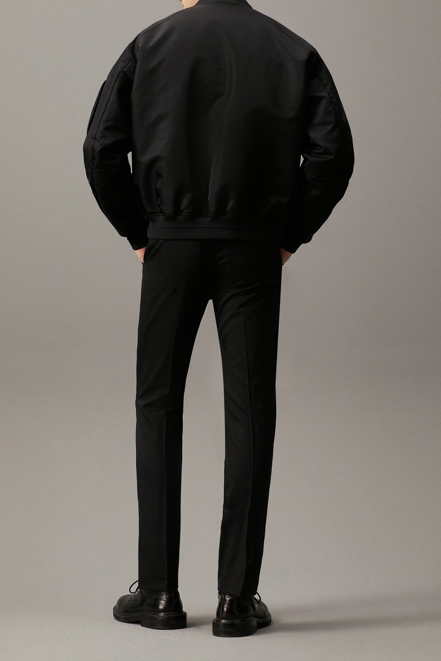 STRETCH WOOL SLIM SU PERFECT BLACK 3