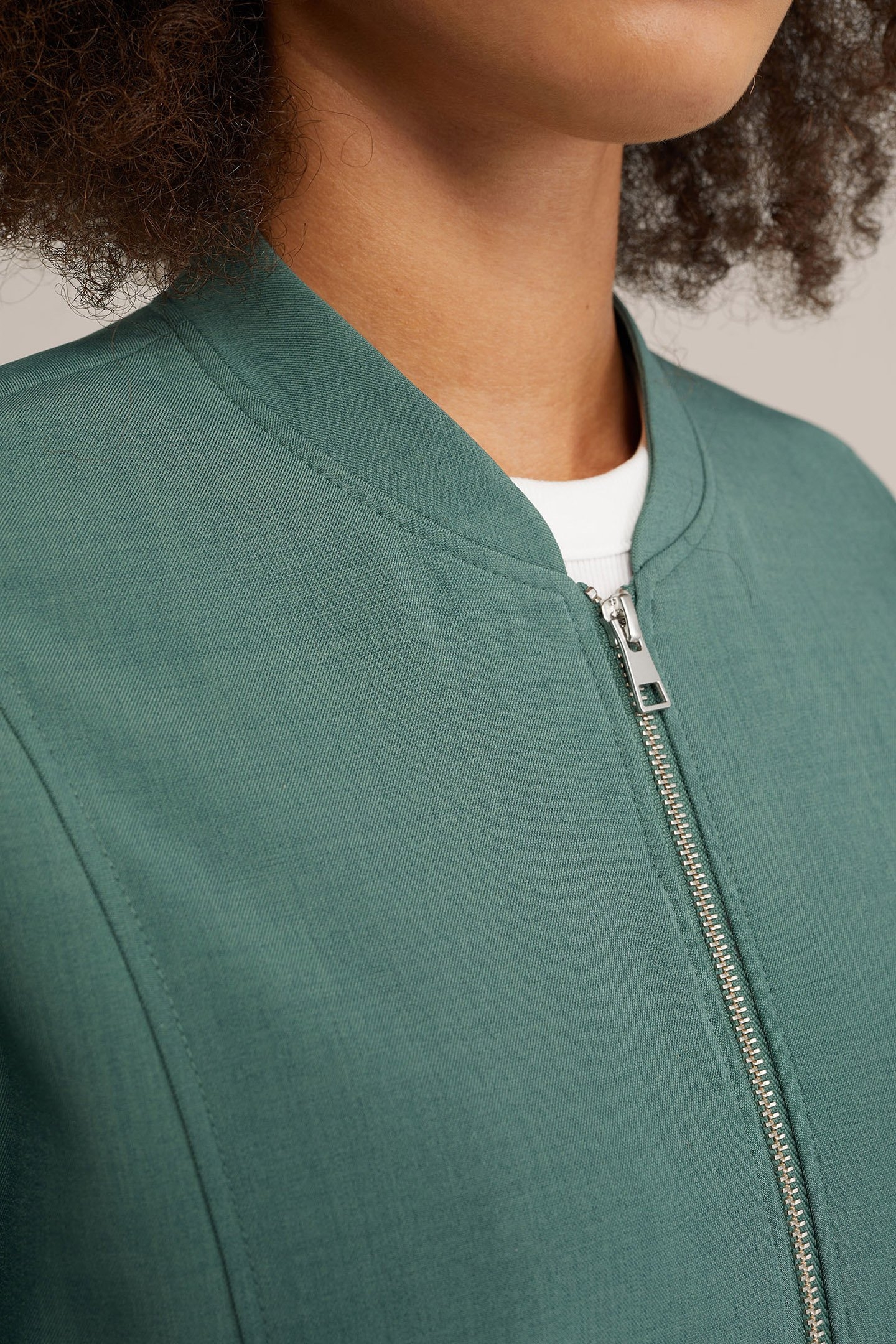 BOMBER LIGHT GREEN 6