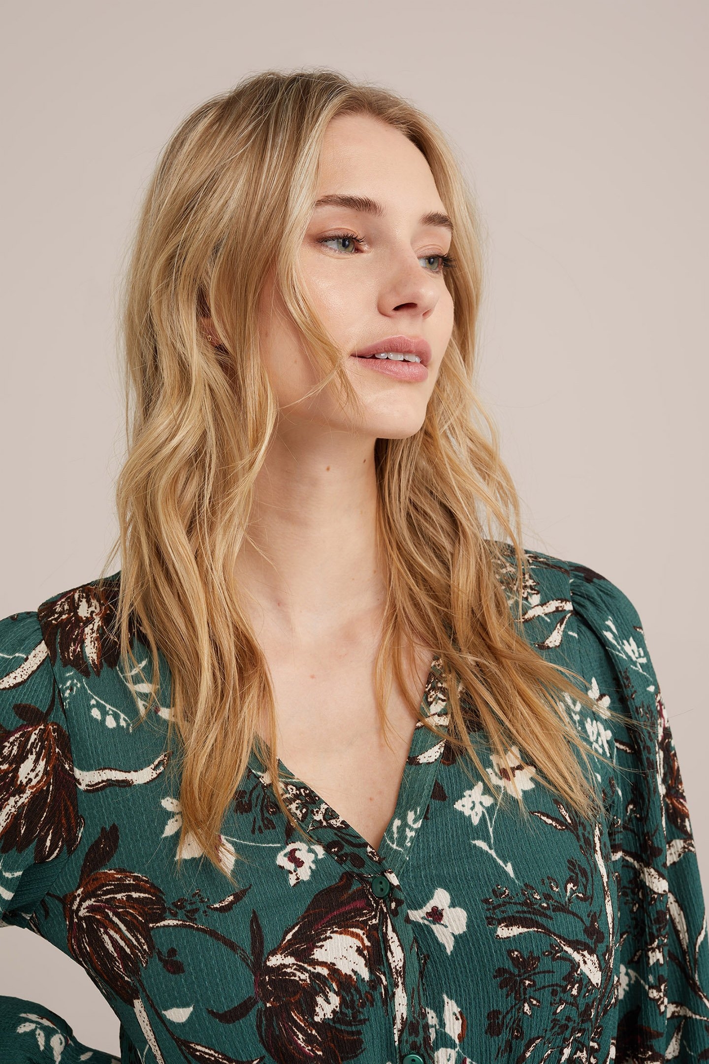 DRESS MID LENGTH GREEN 5