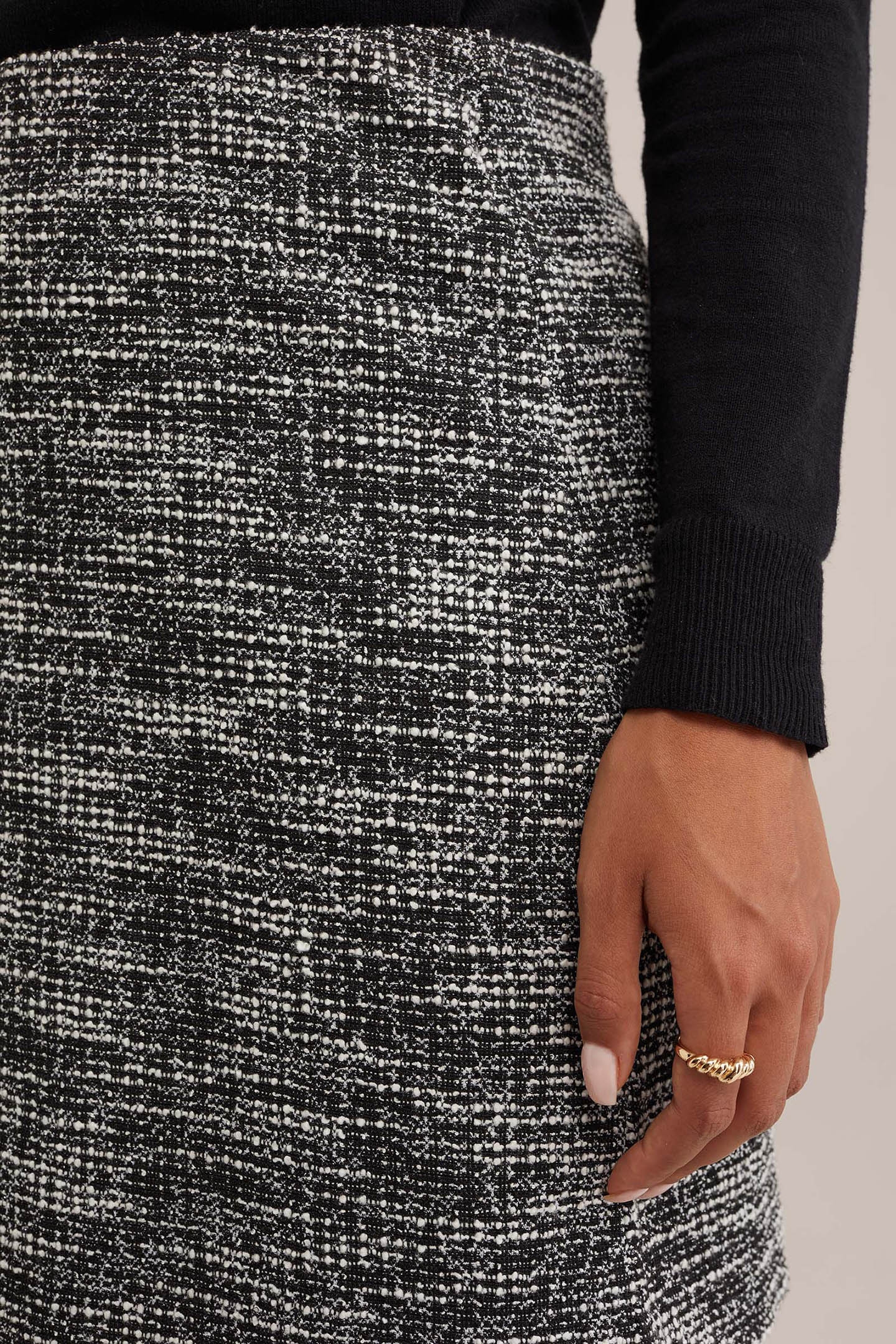 SKIRT MINI LENGTH BLACK 6