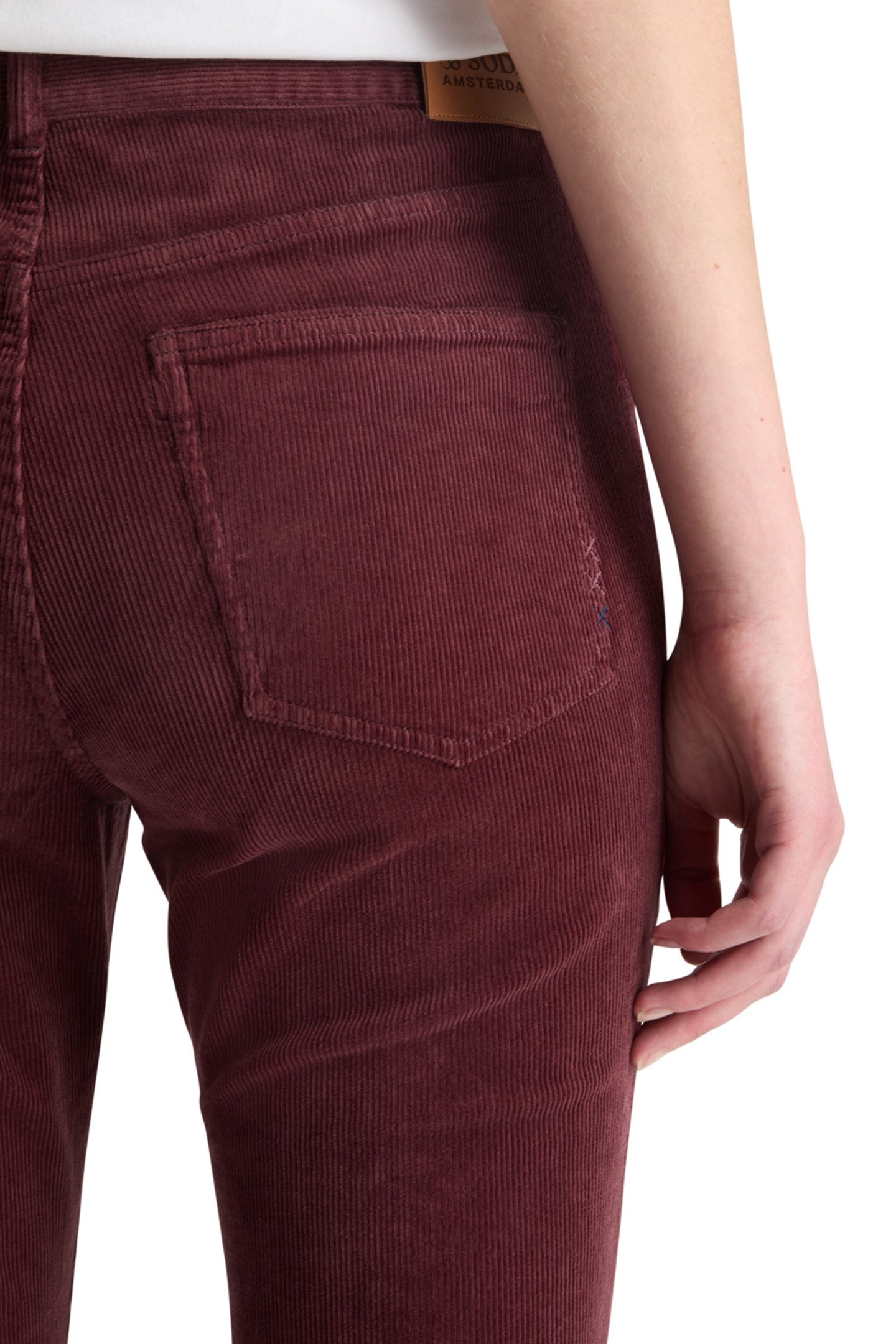 THE CHARM CLASSIC FLARED JEANS IN COLOURED STRETCH CORDUROY 8