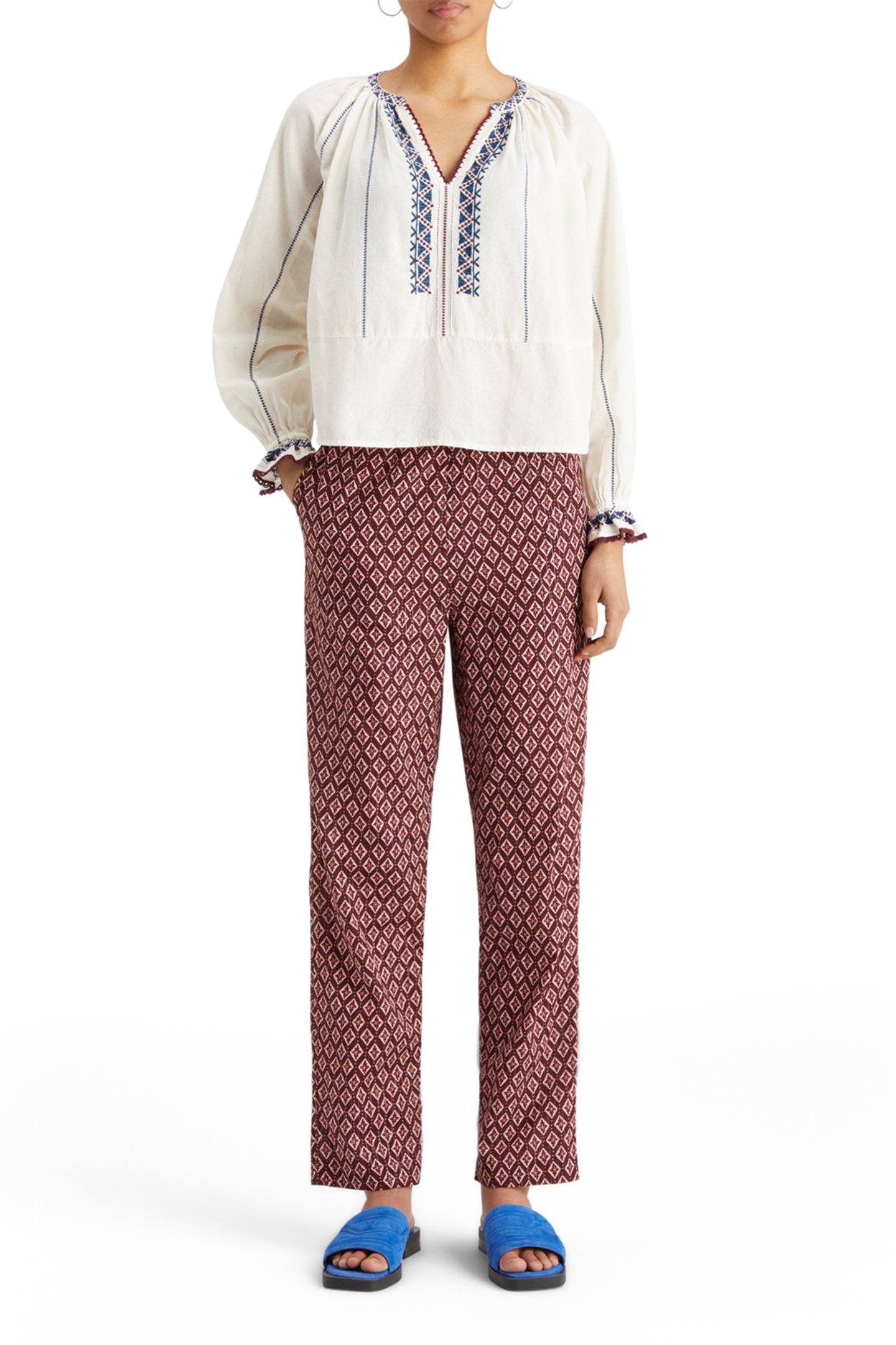 TOP WITH EMBROIDERY DETAILS SOFT ICE 3