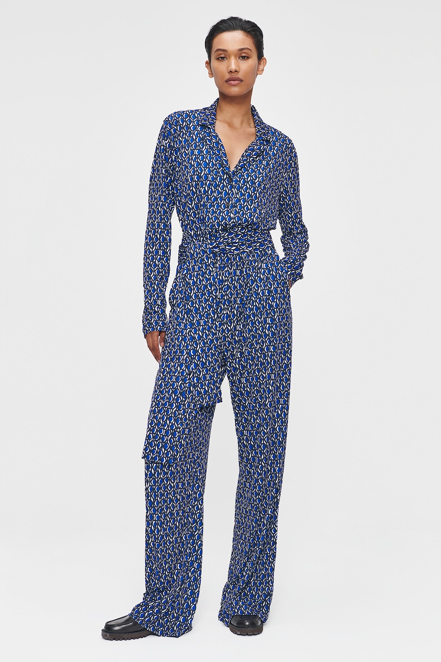 FLUID PRINT JUMPSUIT BLUE 1