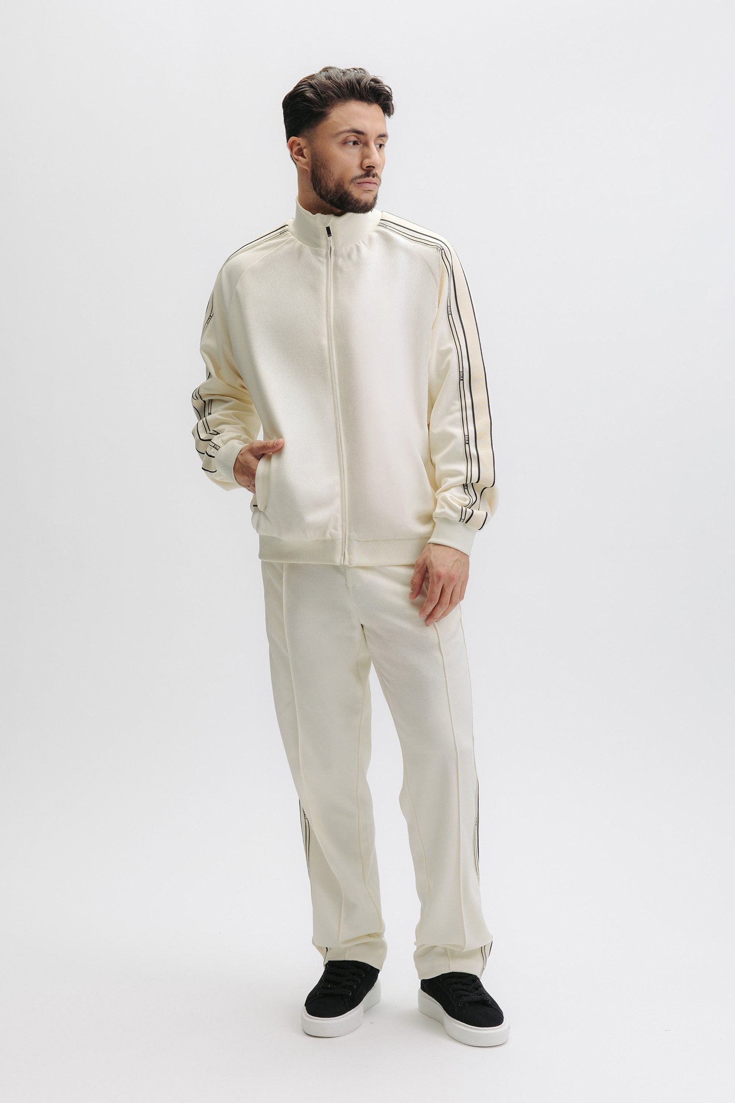 TAPE TRACK JACKET WHITE SWAN 6