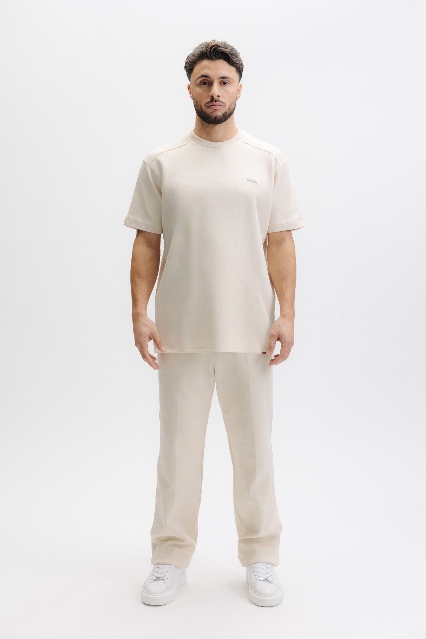 Q SERIES T-SHIRT WHITE SWAN 1