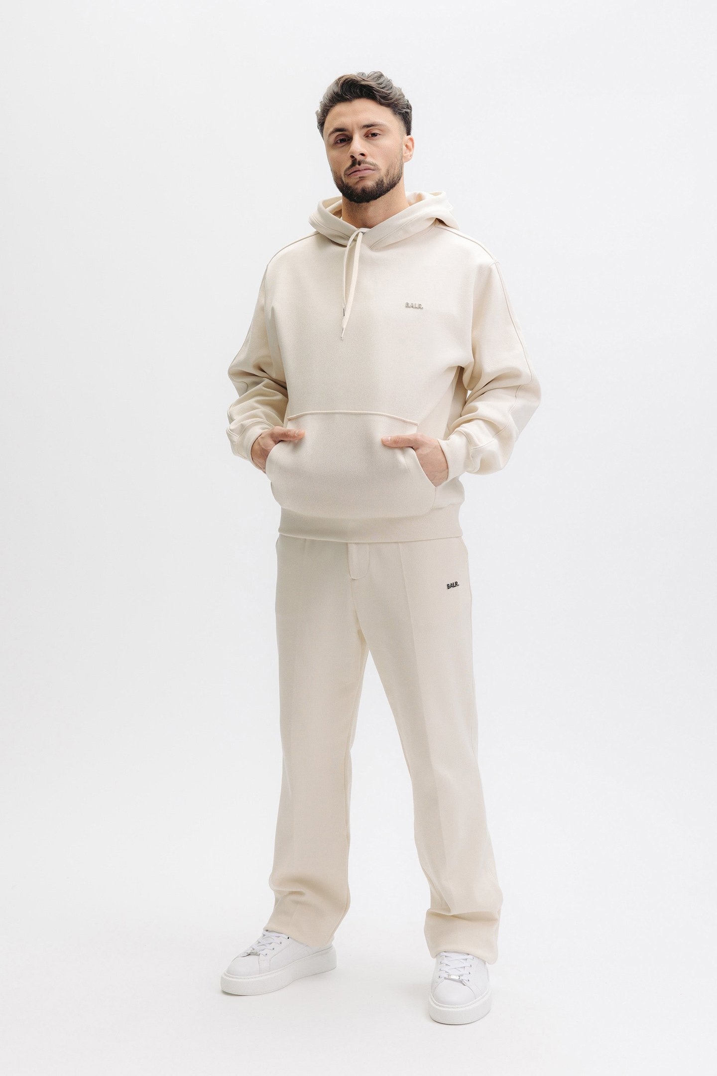 Q SERIES HOODIE WHITE SWAN 5