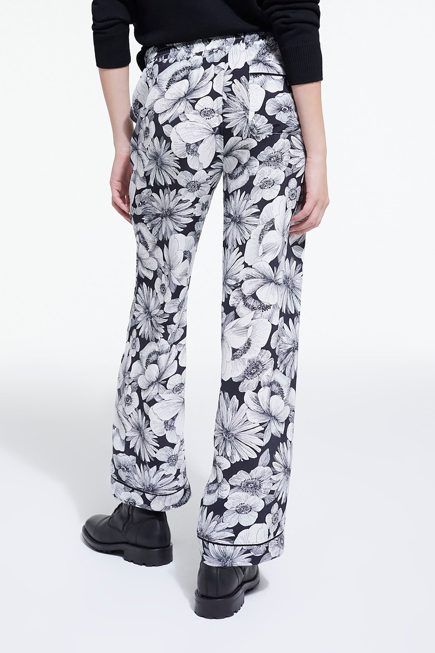 PANTALON ROMANTIC GARDEN BLACK WHITE 2