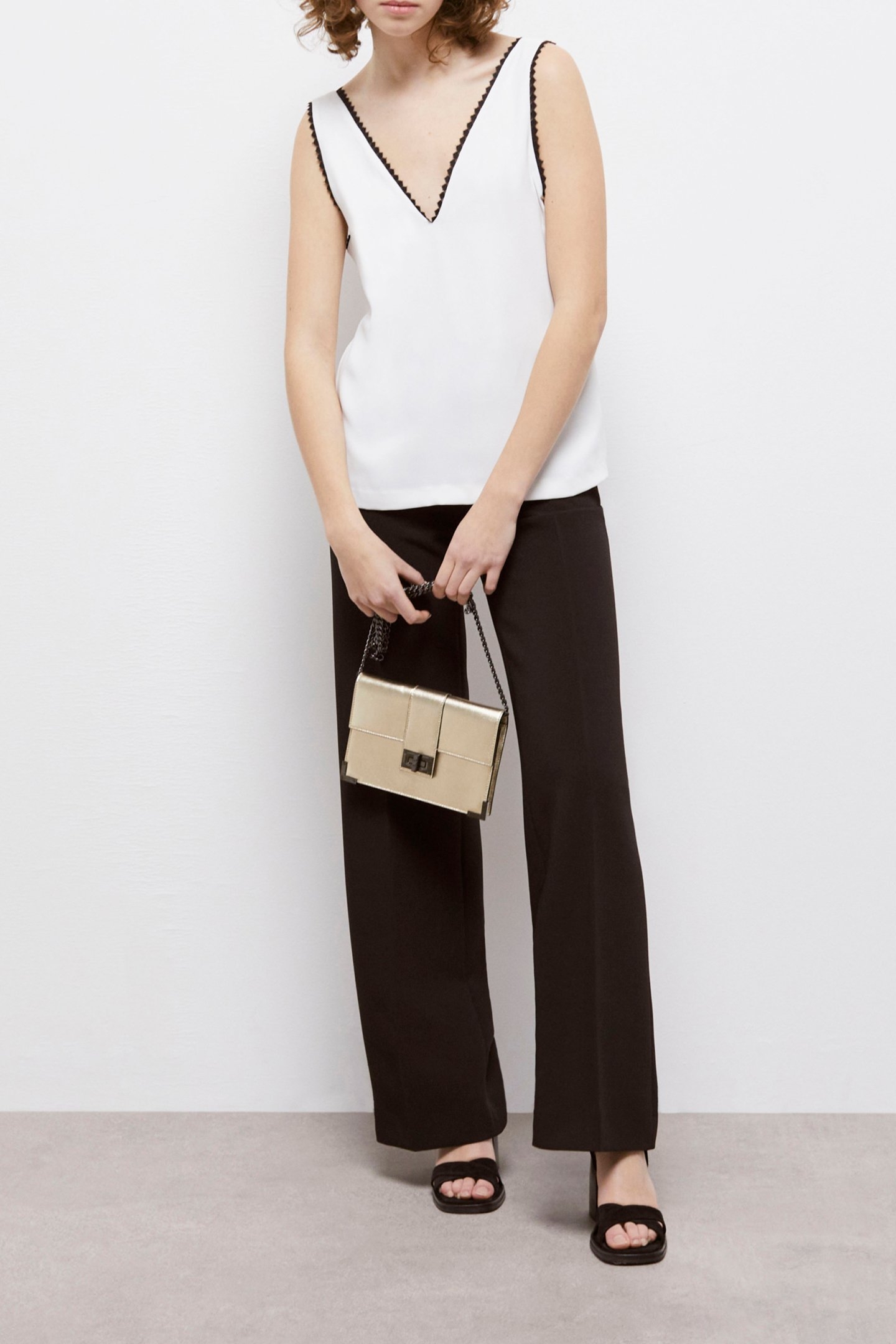 SLEEVELESS TOP WITH LACE DETAIL ECRU 6