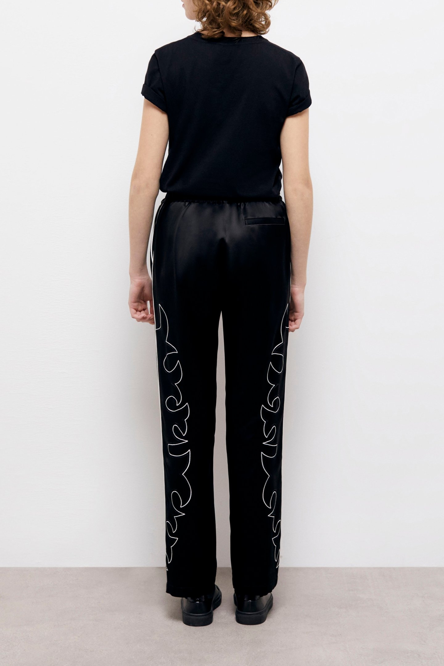 PANTS WITH ELASTICATED WAIST BLACK 2