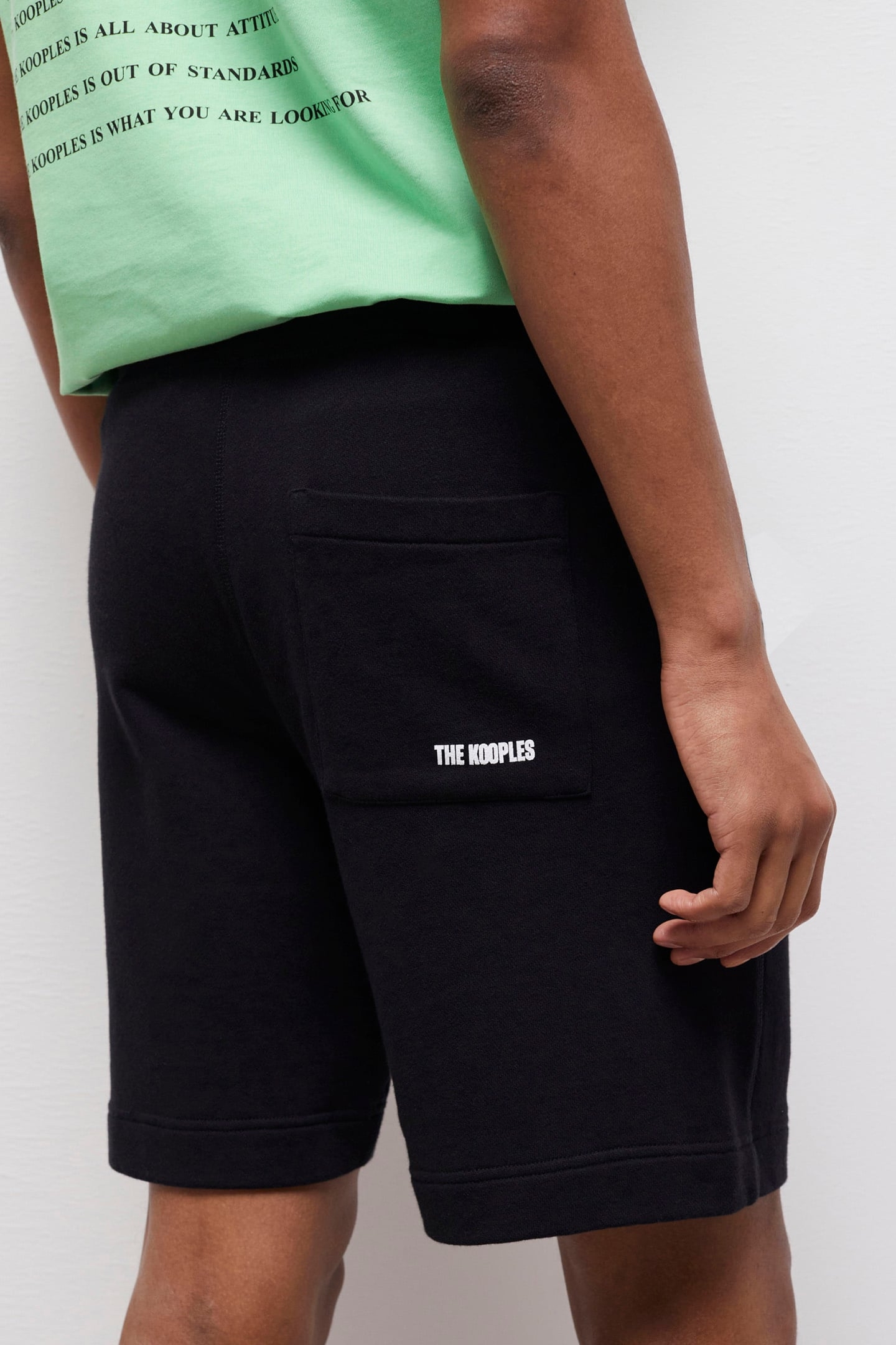SHORT VINTAGE BLACK 5