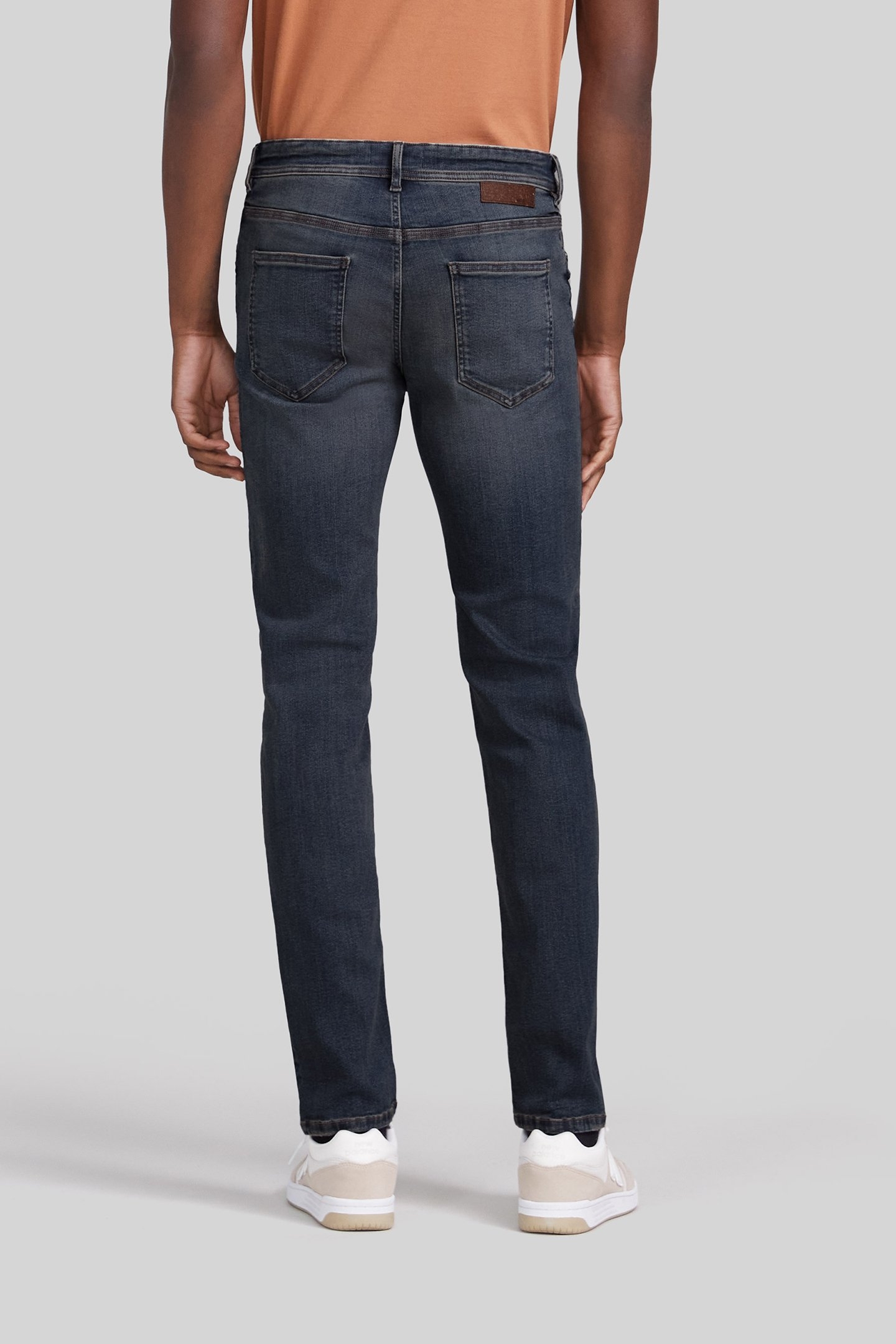 STEEL WATERLESS DIRTY FADED SLIM JEANS 2