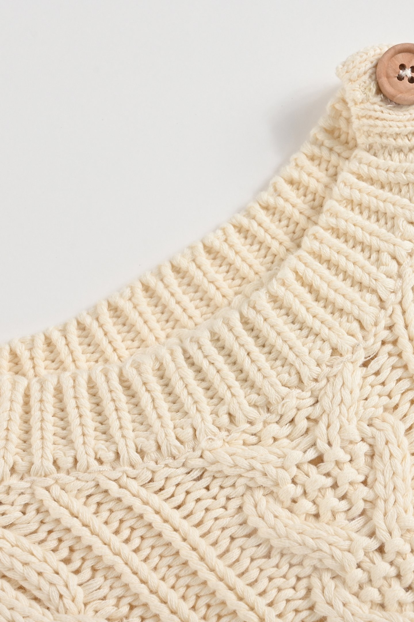 JUMPER ALIOU CREAM 6