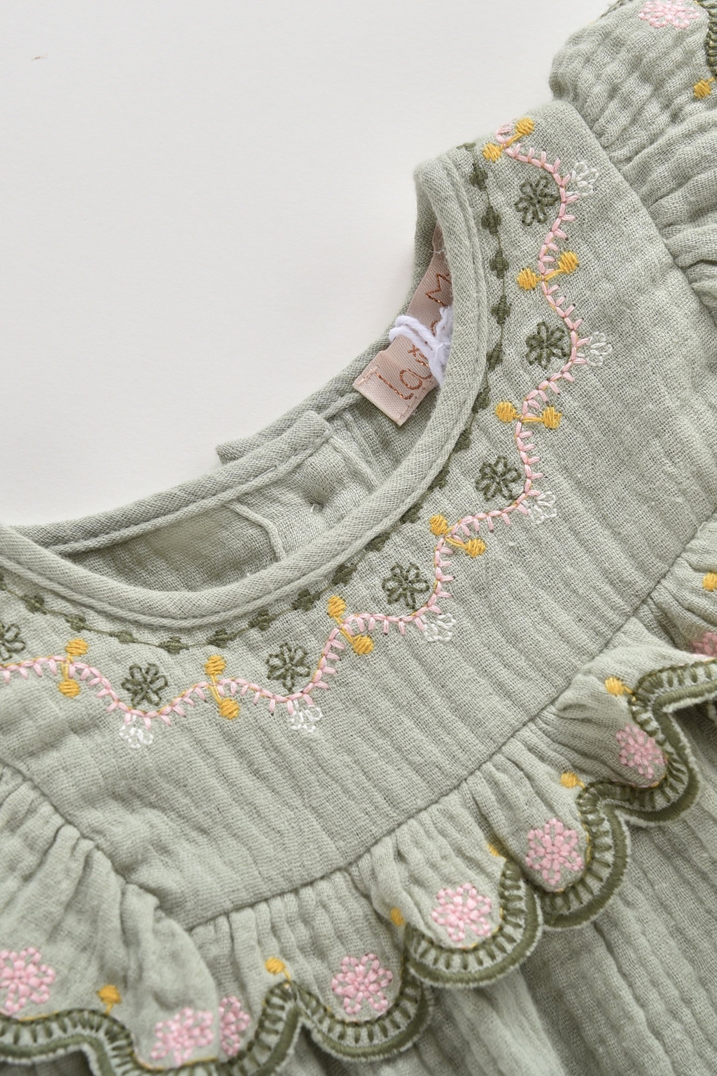 BLOUSE SYBIL KHAKI 3