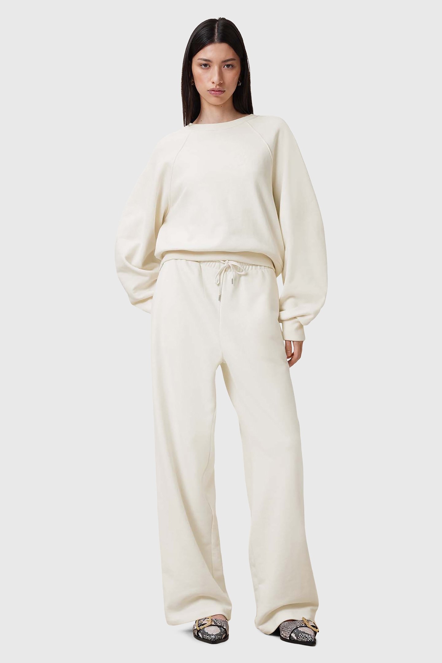 DANI HAVEN SWEAT TOFU WHITE 3