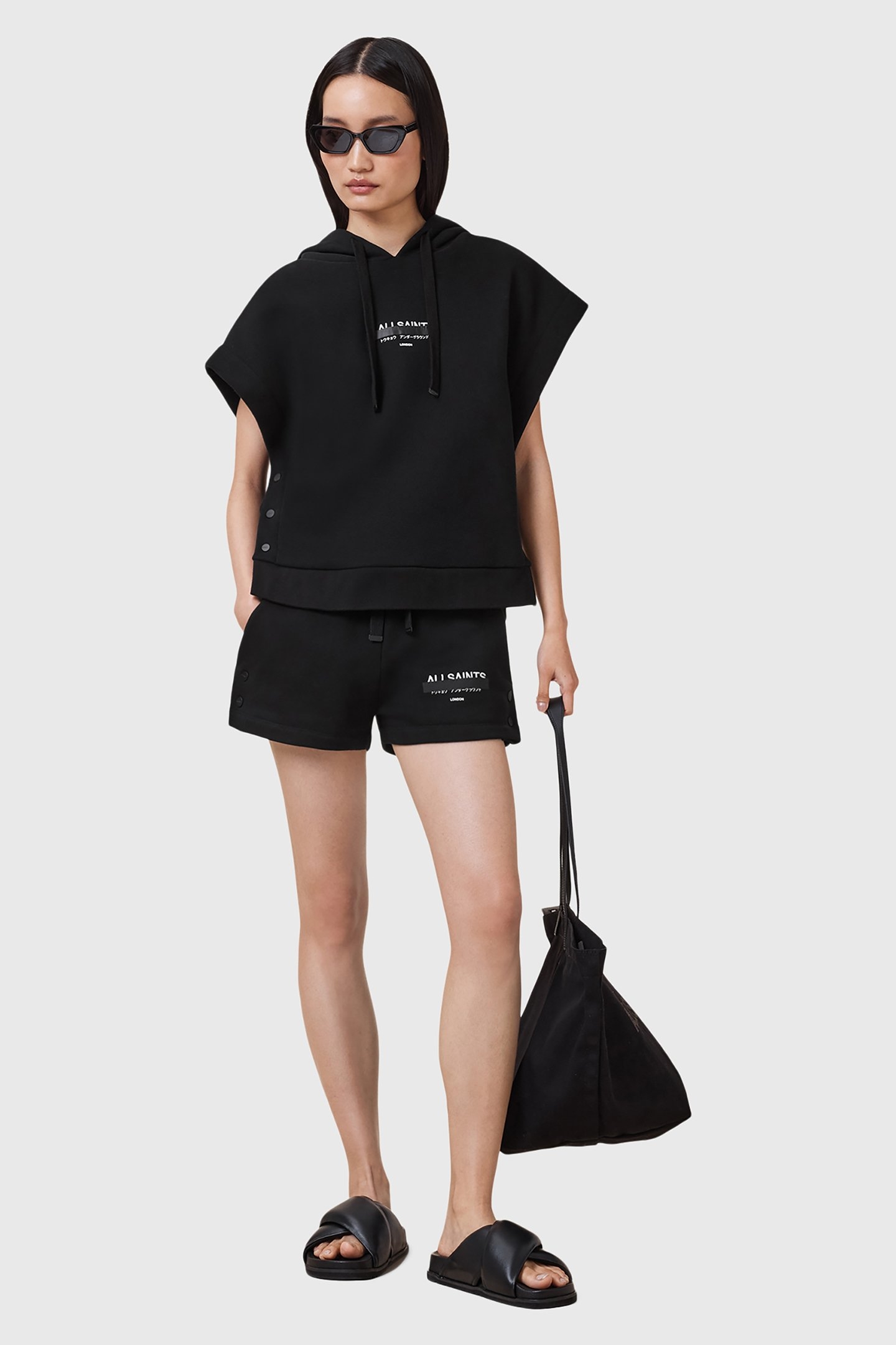 SORRI SL HOODY BLACK 6