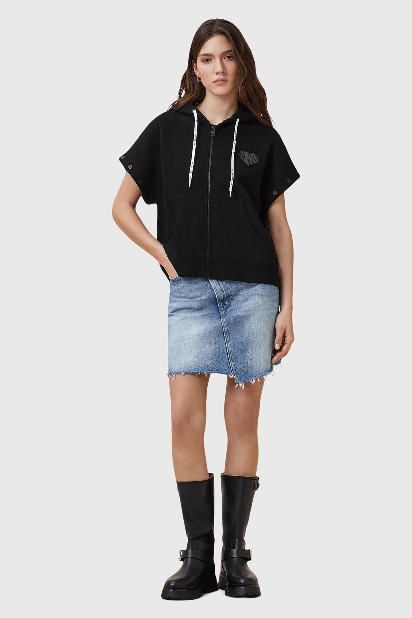 PATCHER AMPHIA HOODY BLACK 5