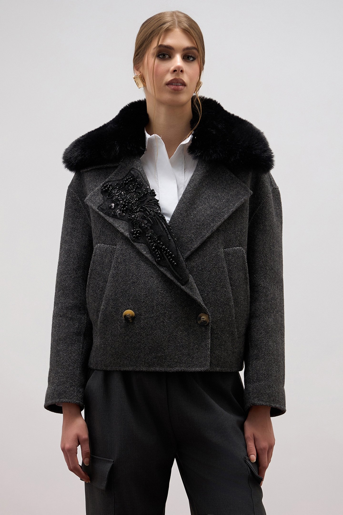 SHORT COAT WITH JEWEL PATCH GREY 1