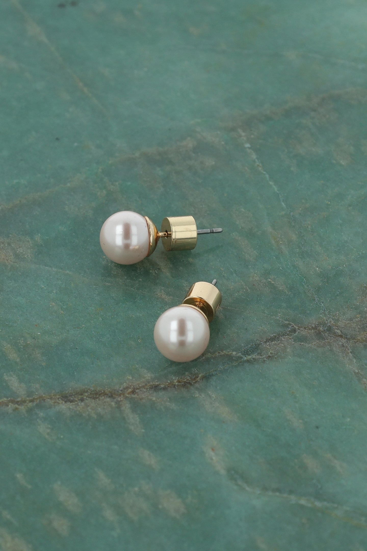 OTAZU PINK PEARL EARPINS 4