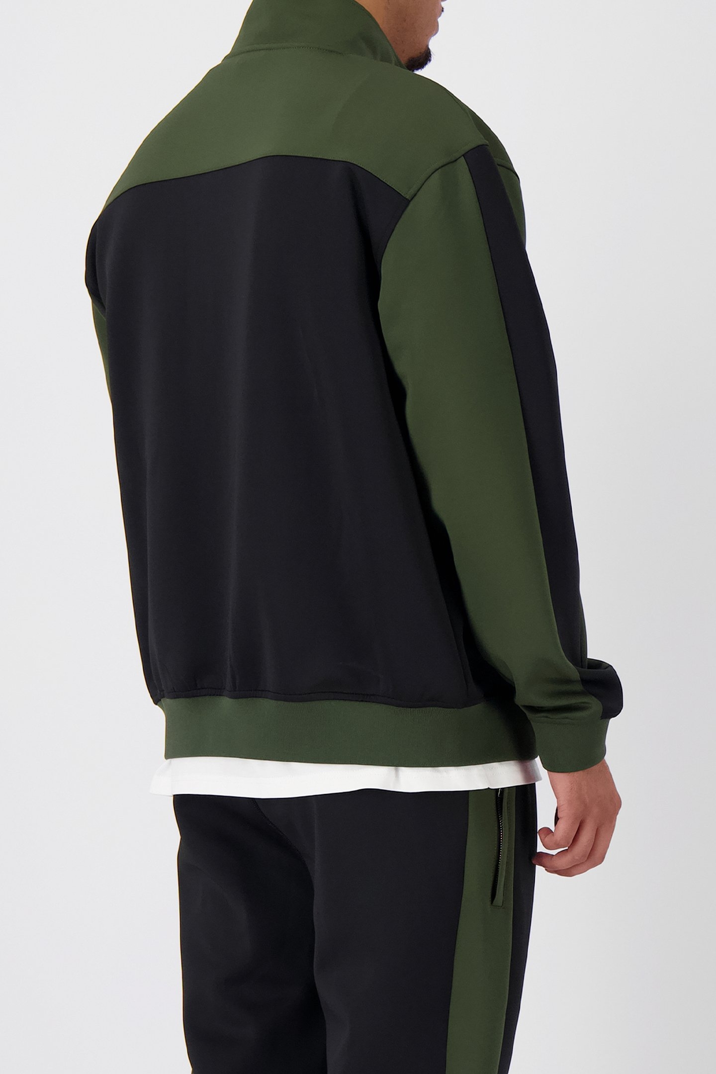 PANEL-V2 TRACKTOP MOSS GREEN 2