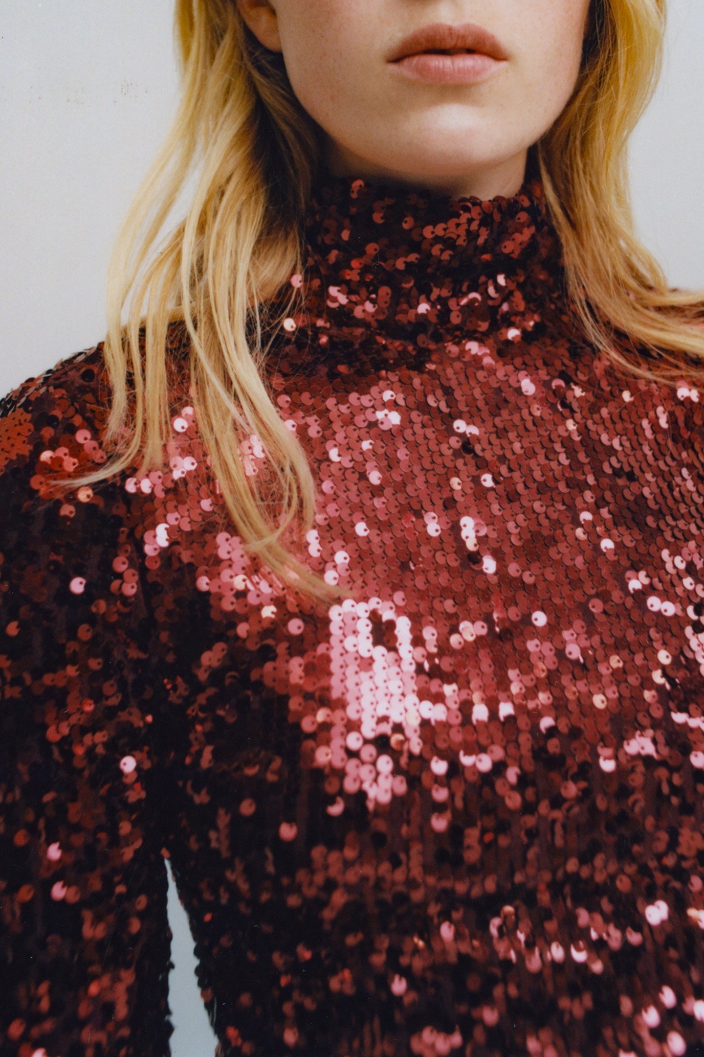 SEQUIN-EMBROIDERED DRAPED-EFFECT VERMILION DRESS FOR WOMEN V 7