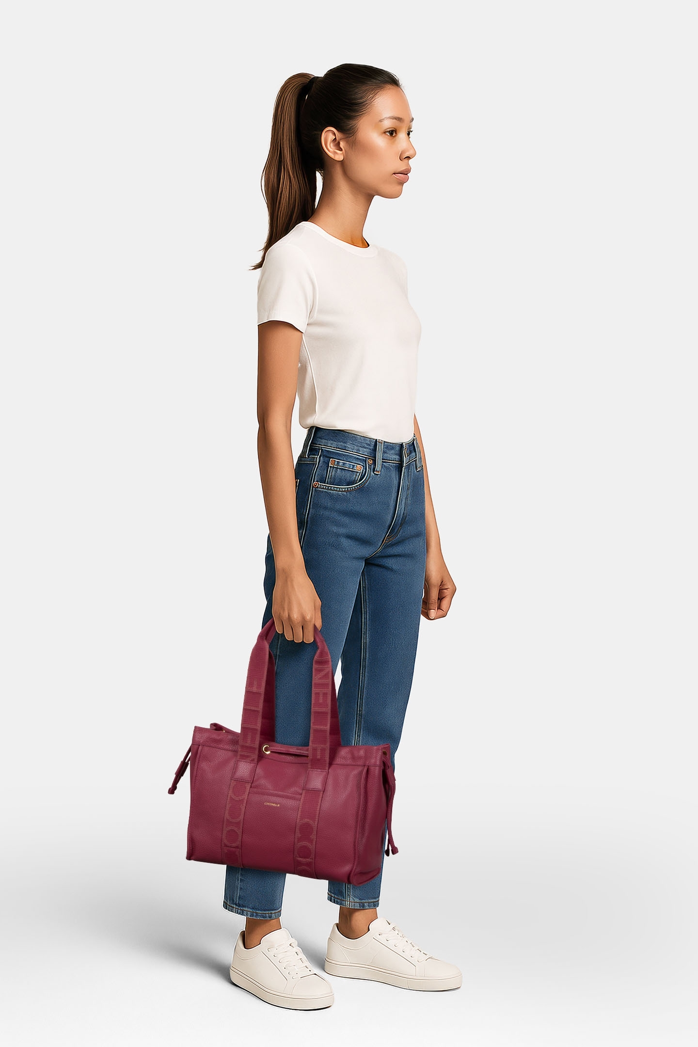 GRAINED LEATHER SIGNATURE TOTE BAG 1