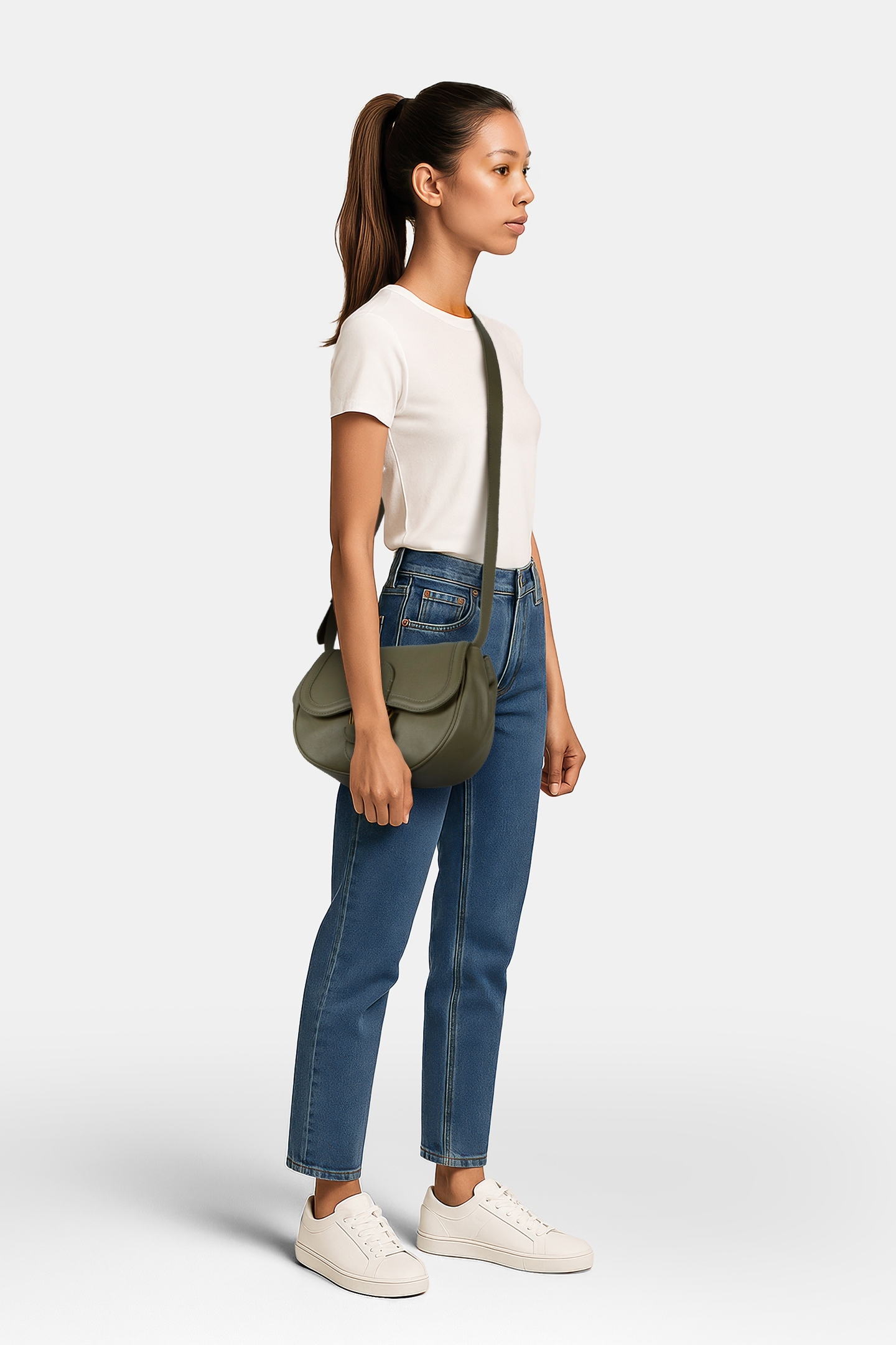 CROSS BODY BAG IN SMOOTH LEATHER 1