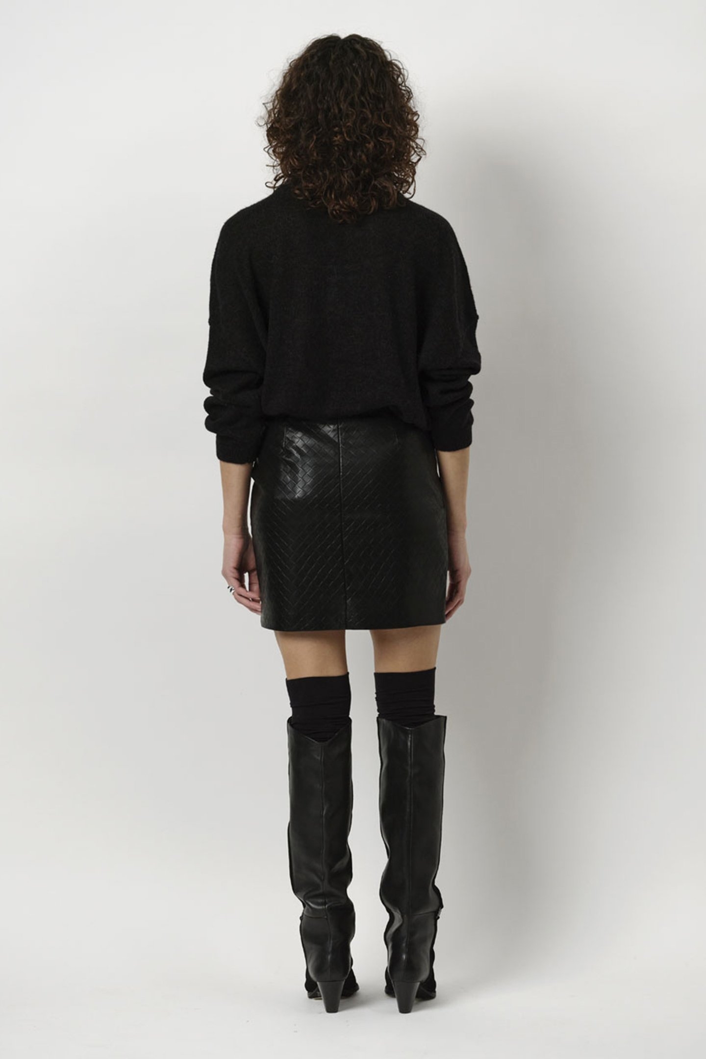 LAWRENCE FAUX LEATHER SKIRT RAVEN 3