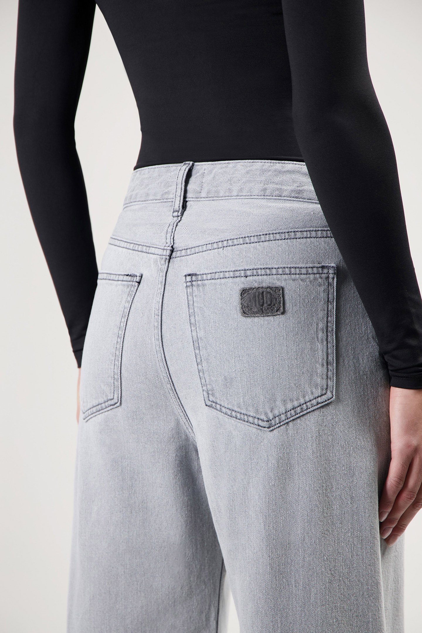 BROOKE HIGH BARREL LIGHT GREY 6