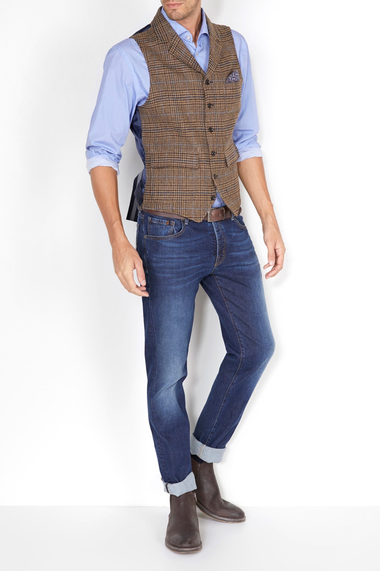 FANCY ROUNDED PKT GILET BROWN 1