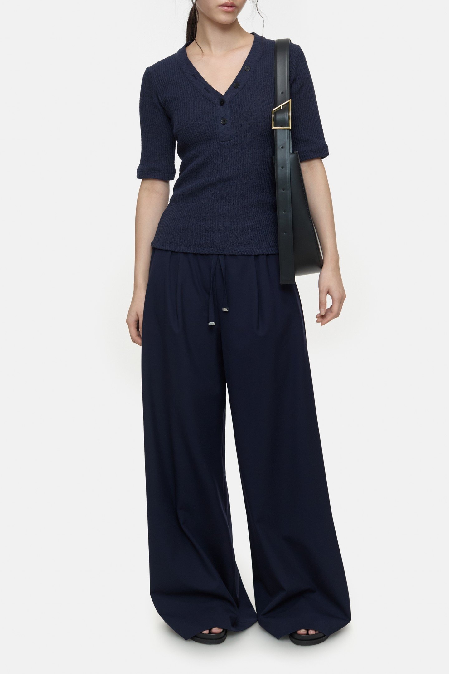 HALF PLACKET V NECK T-SHIRTS DARK NIGHT 2