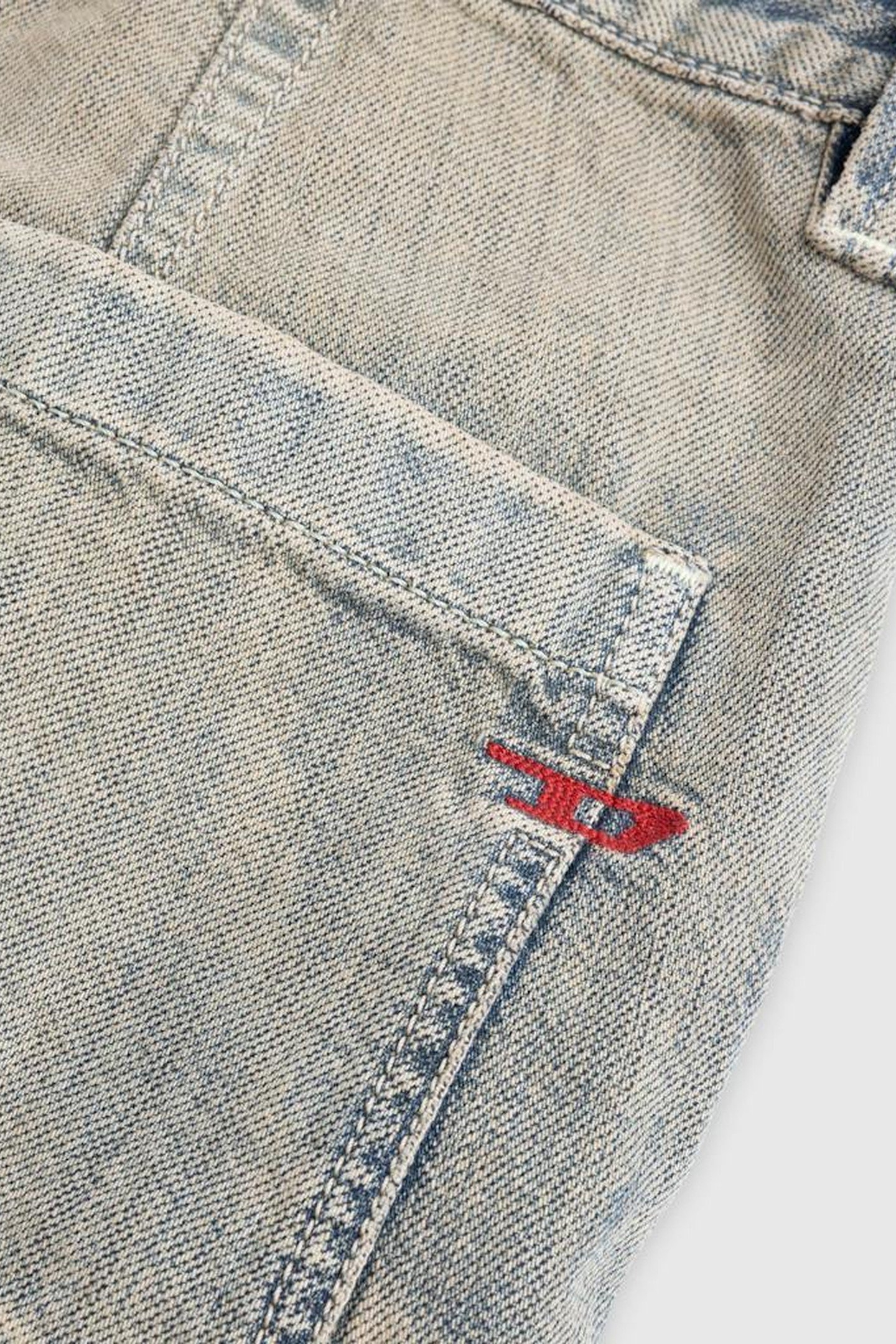 DIESEL – D-LIVERY-SHORT BLUE 4