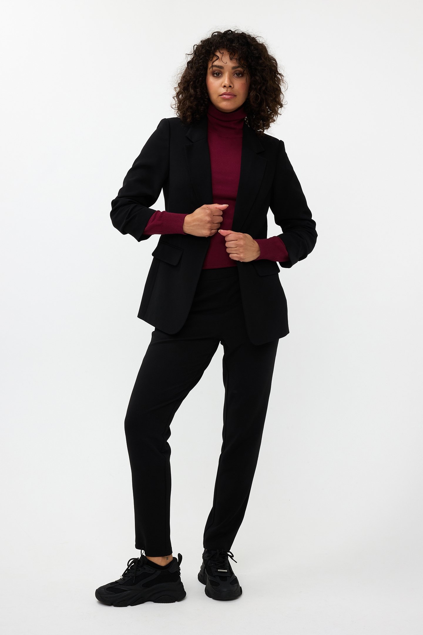 TROUSERS BUTTONS BLACK 3