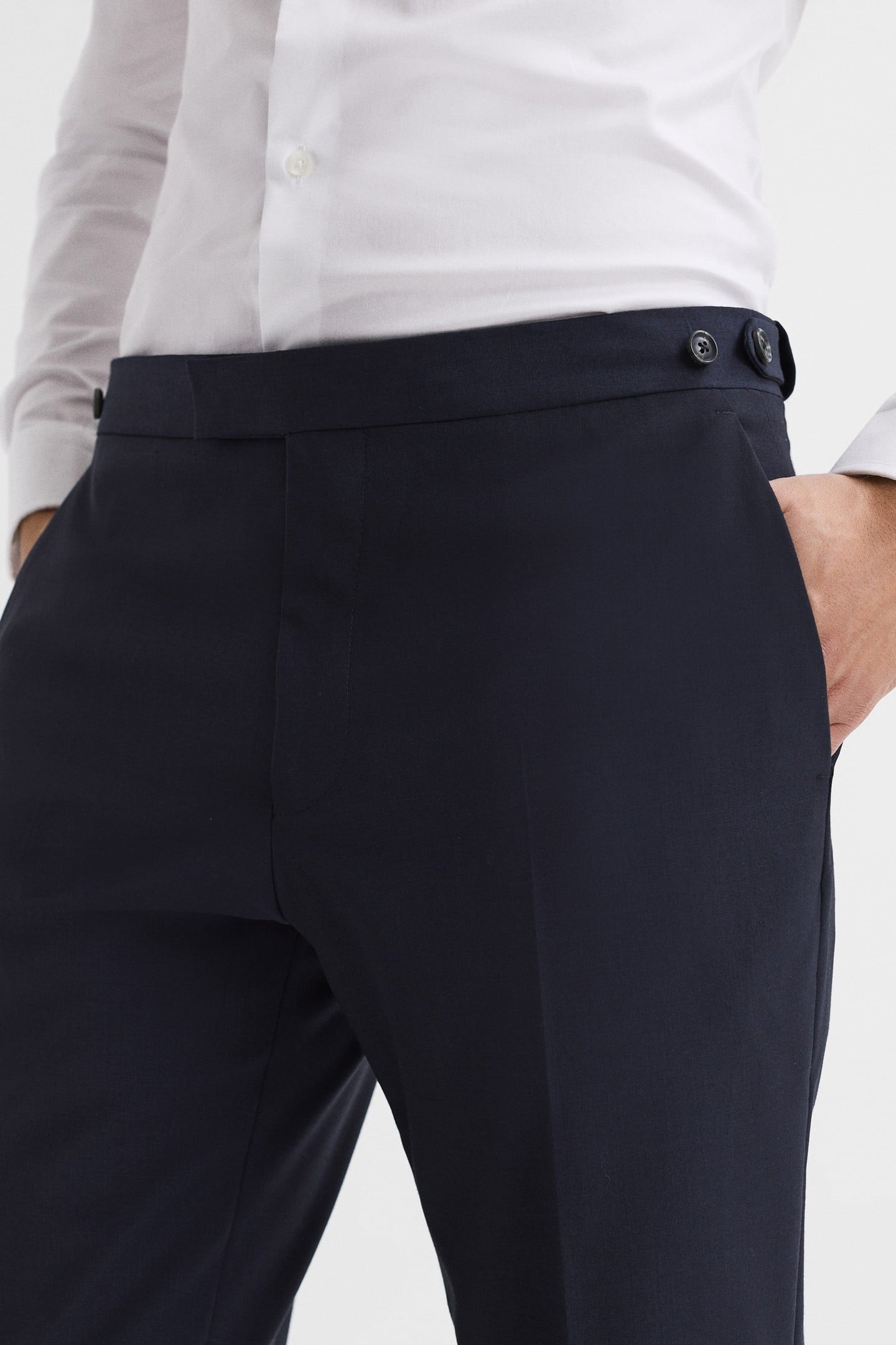 MODERN FIT TRAVEL TROUSER NAVY 6