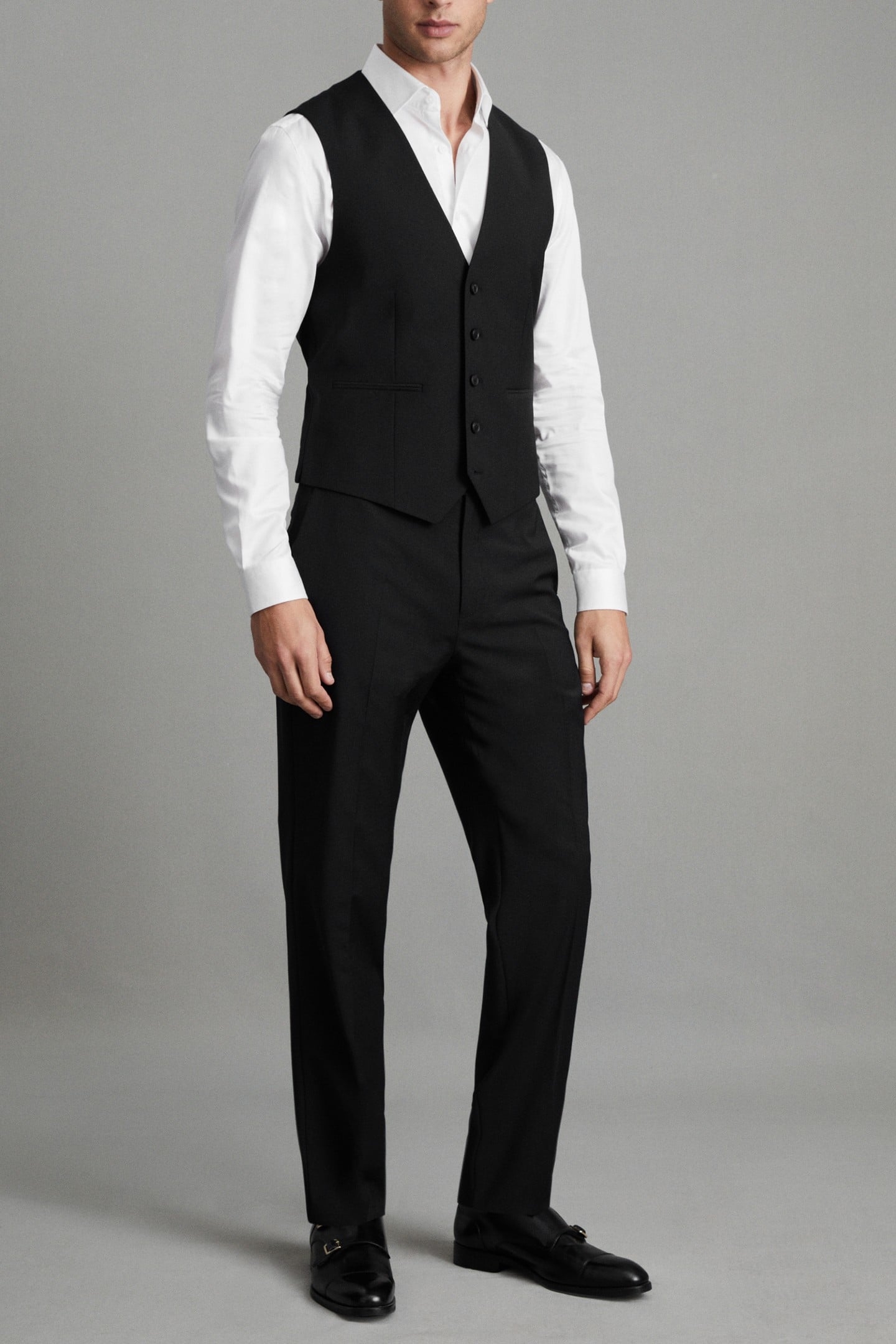 TRAVEL PLAIN WEAVE MODERN WAISTCOAT BLACK 2