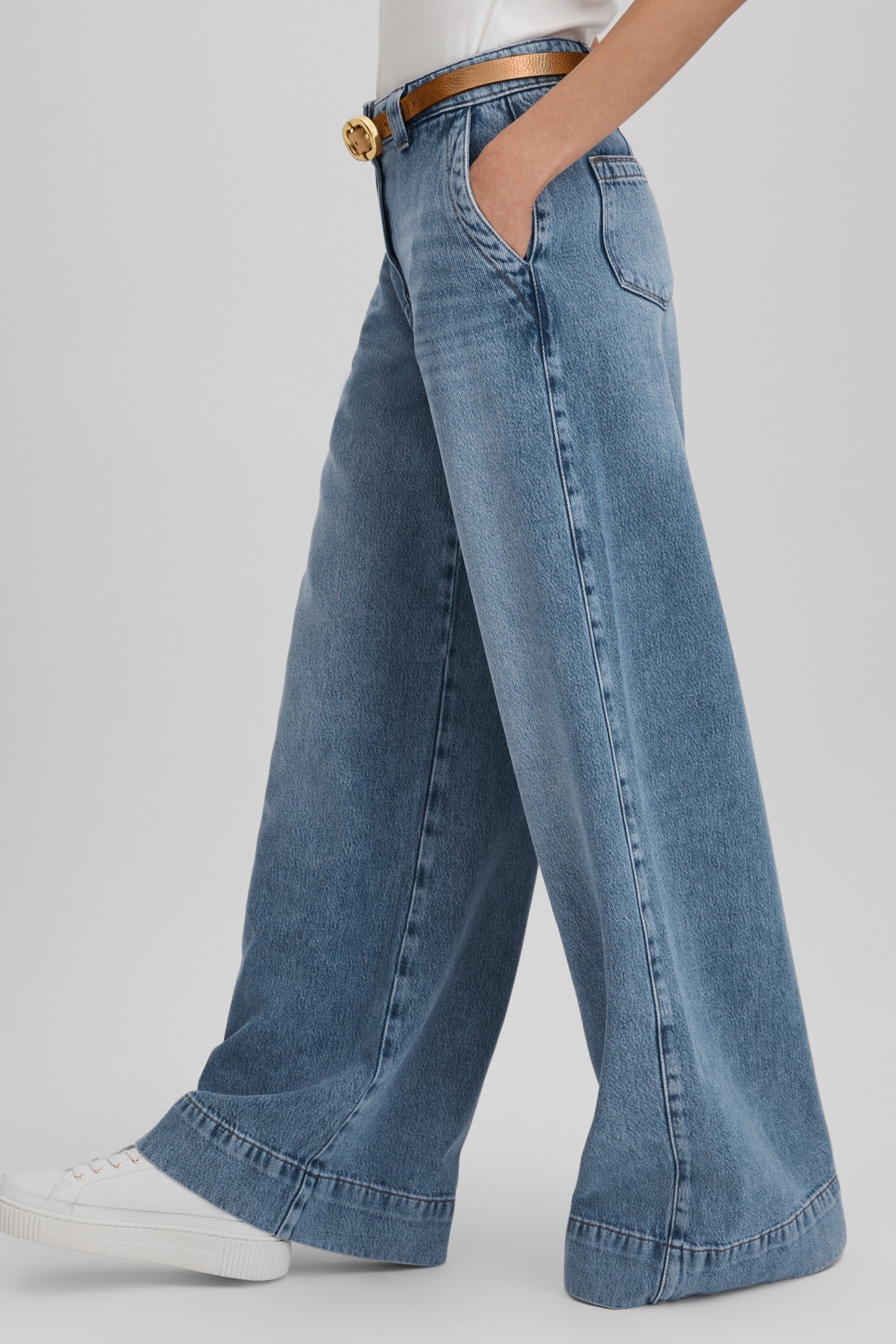WIDE LEG LIGHT WEIGHT JEAN LIGHT BLUE 5
