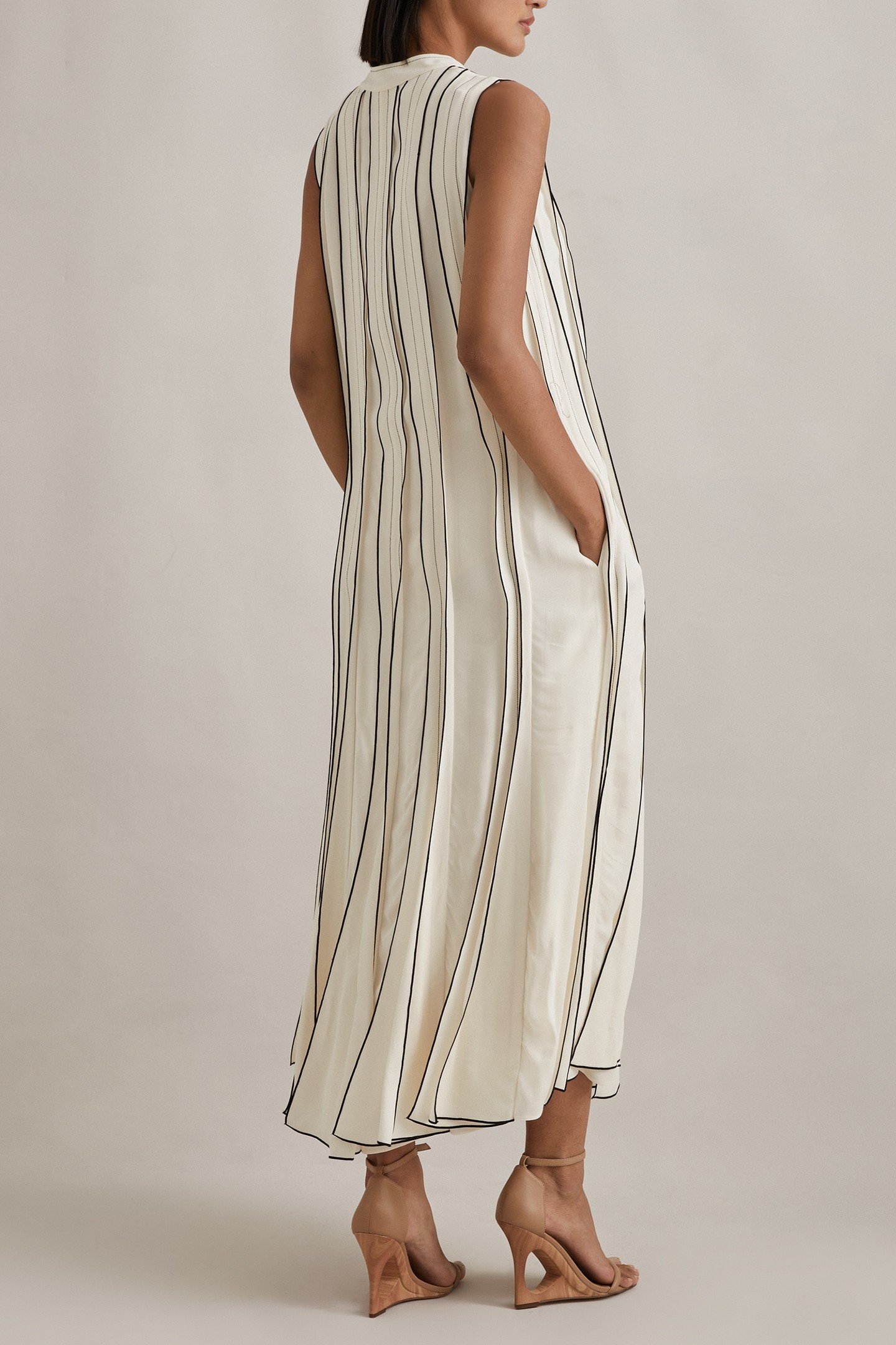 TIPPED PLEAT DRESS IVORY 4