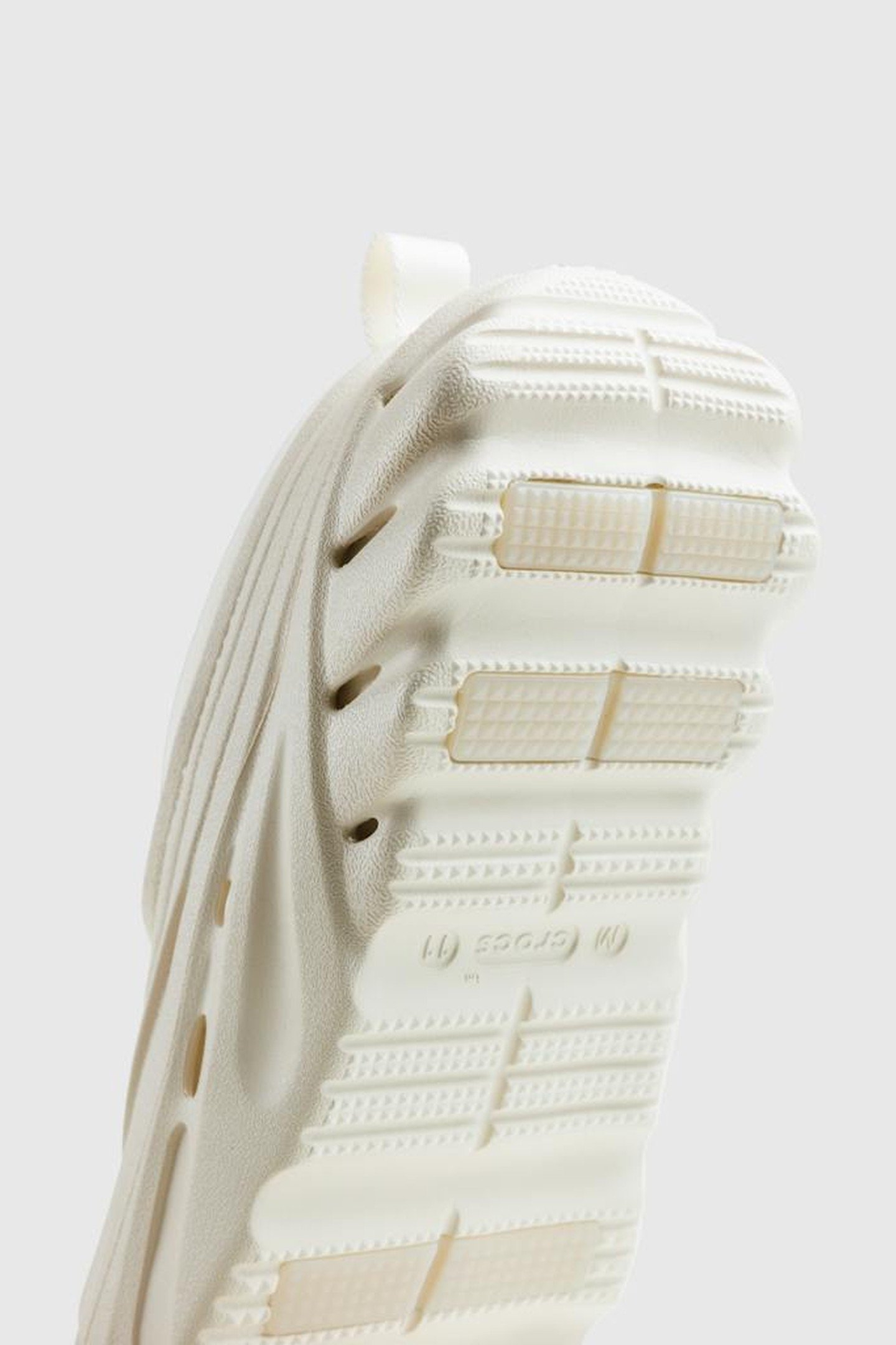 CROCS – ECHO STORM 5