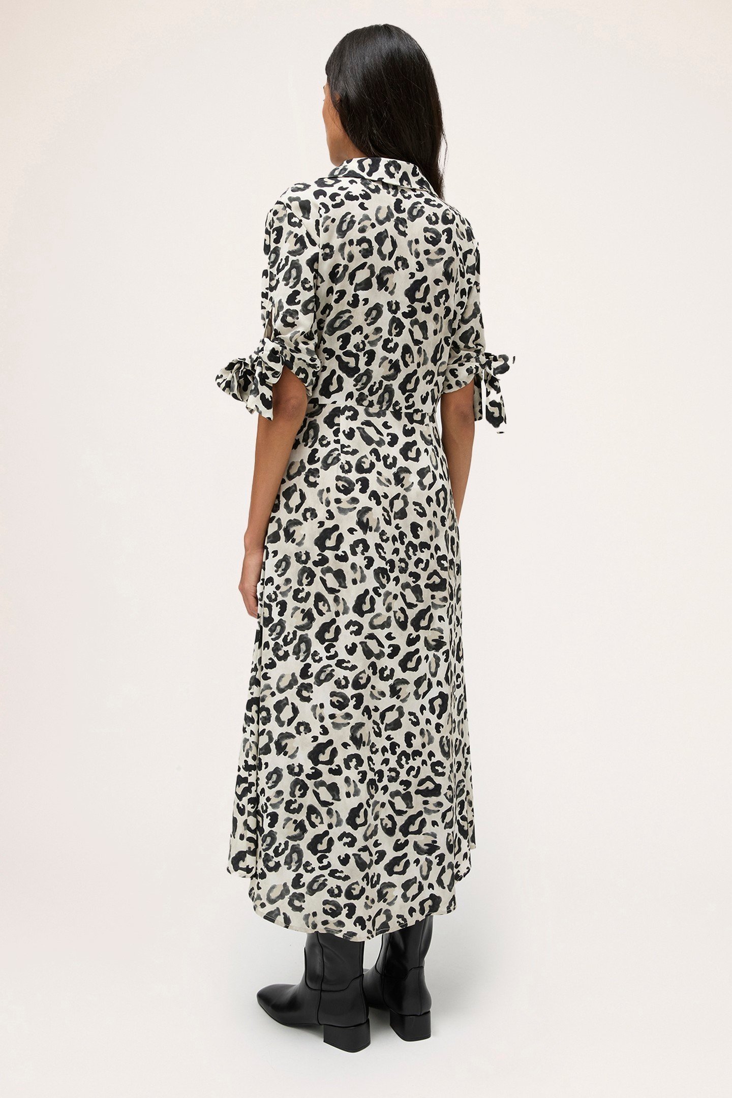 FLOWING DRESS WITH ANIMAL PRINT BEIGE 3