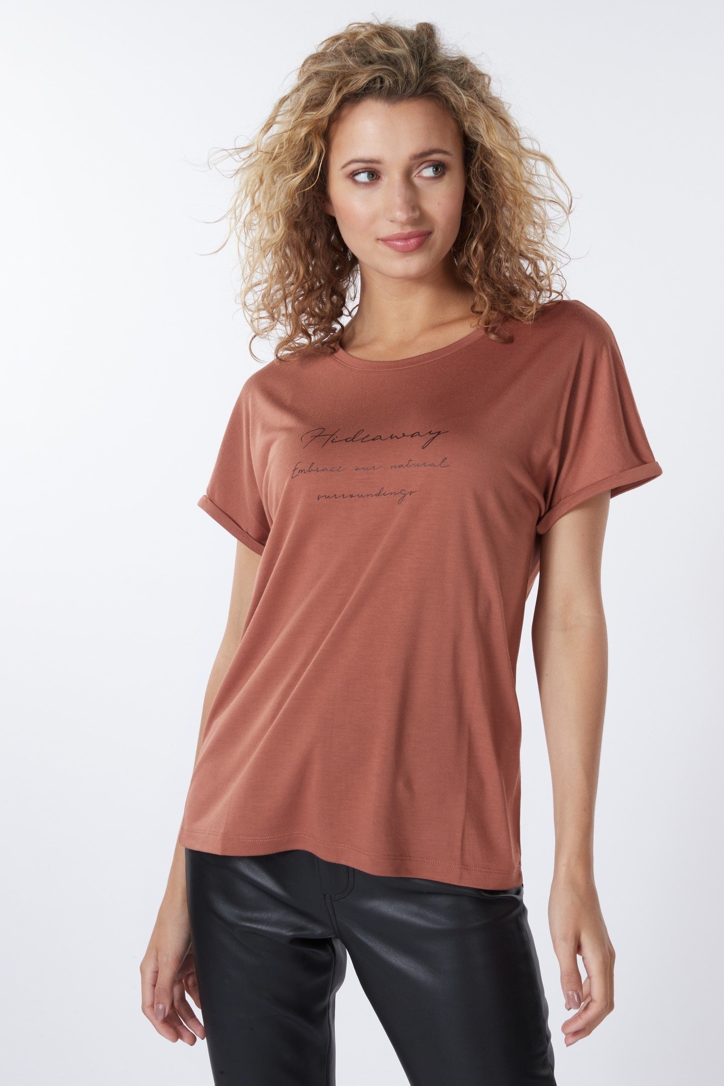 T-SHIRT MODAL PRINT "HIDEAWAY" COPPER BROWN 2